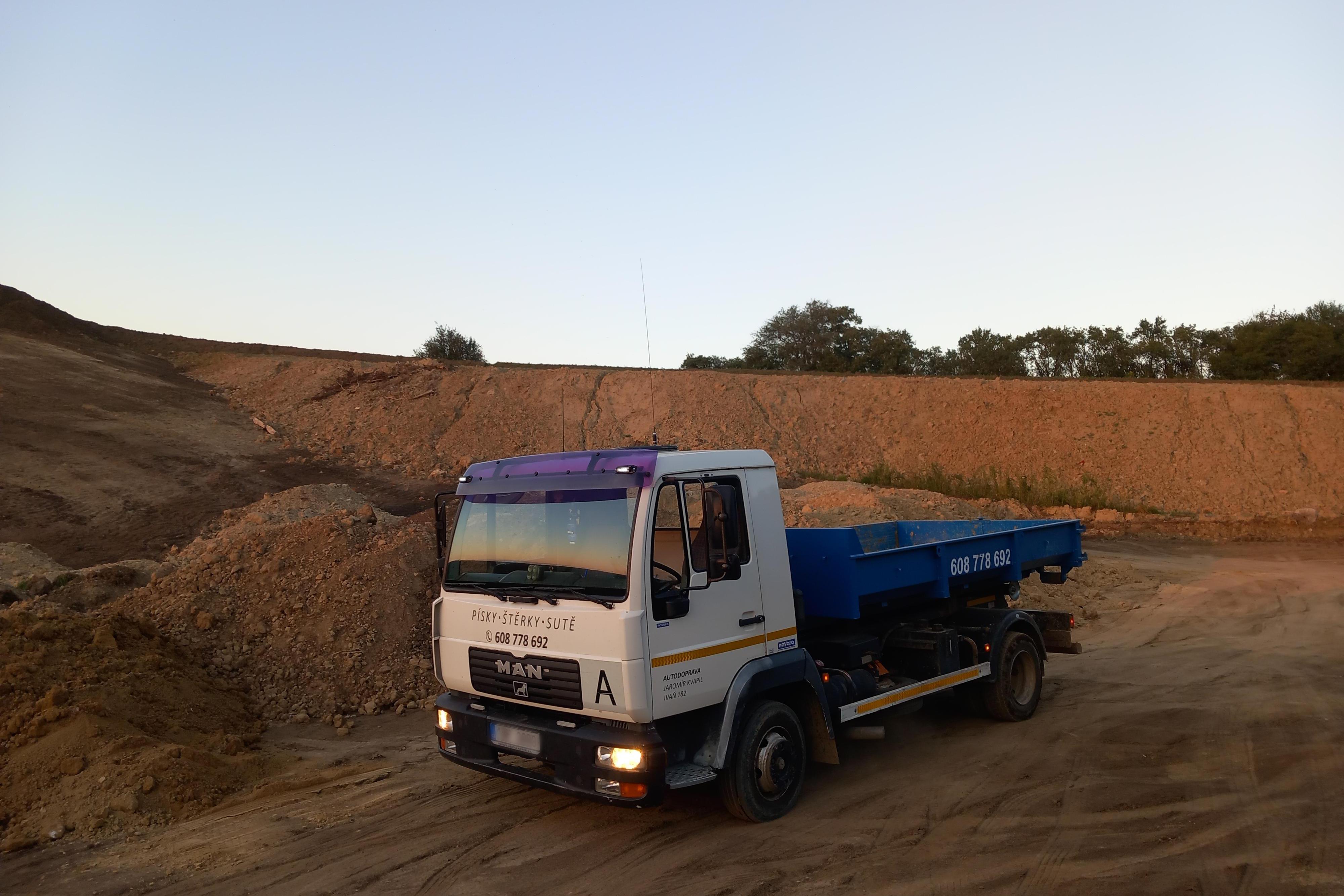 Autodoprava Jaromír Kvapil