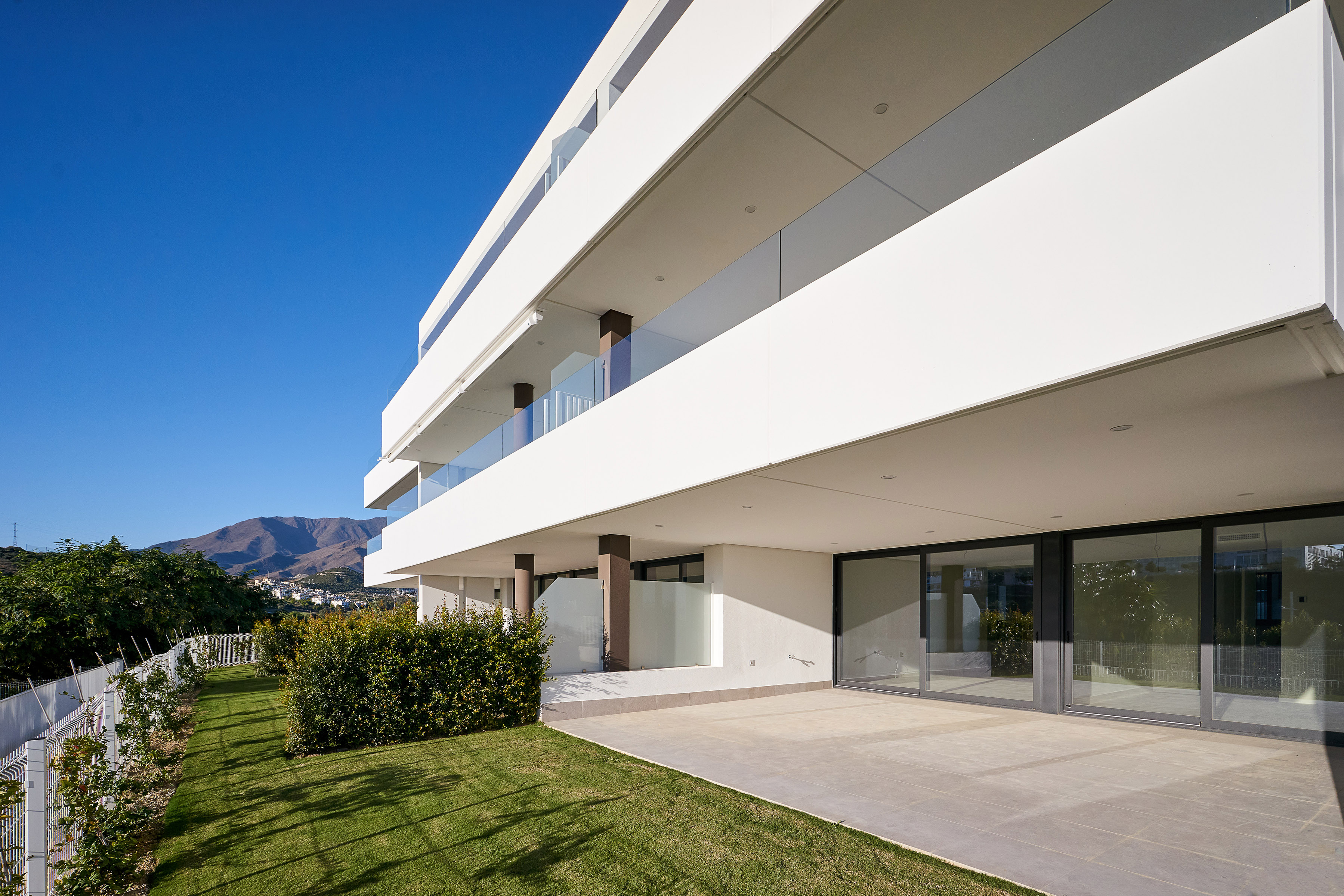 Apartmán 4kk, terasa, zahrada, Estepona, Španělsko