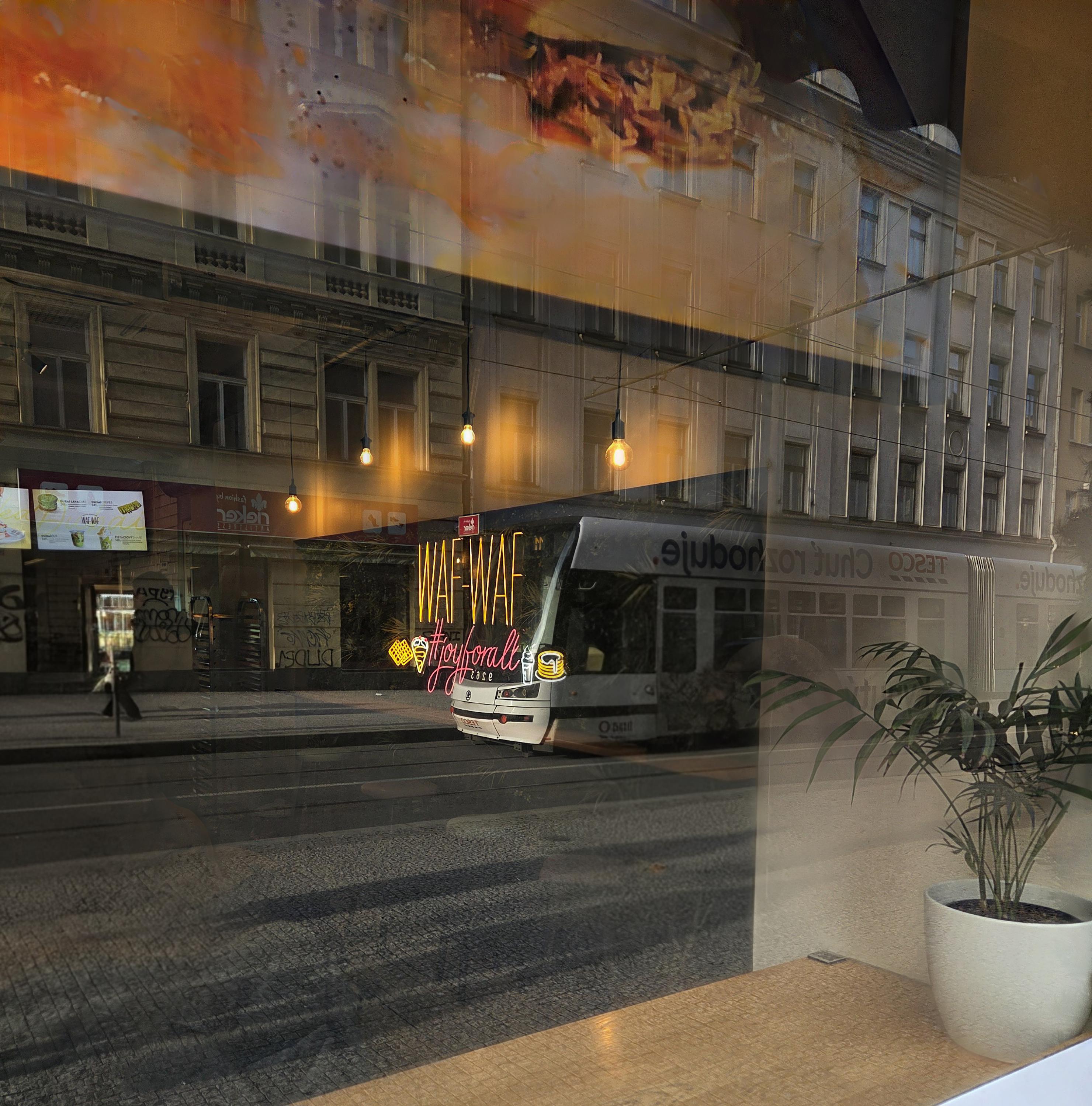 WAF-WAF foto 4
