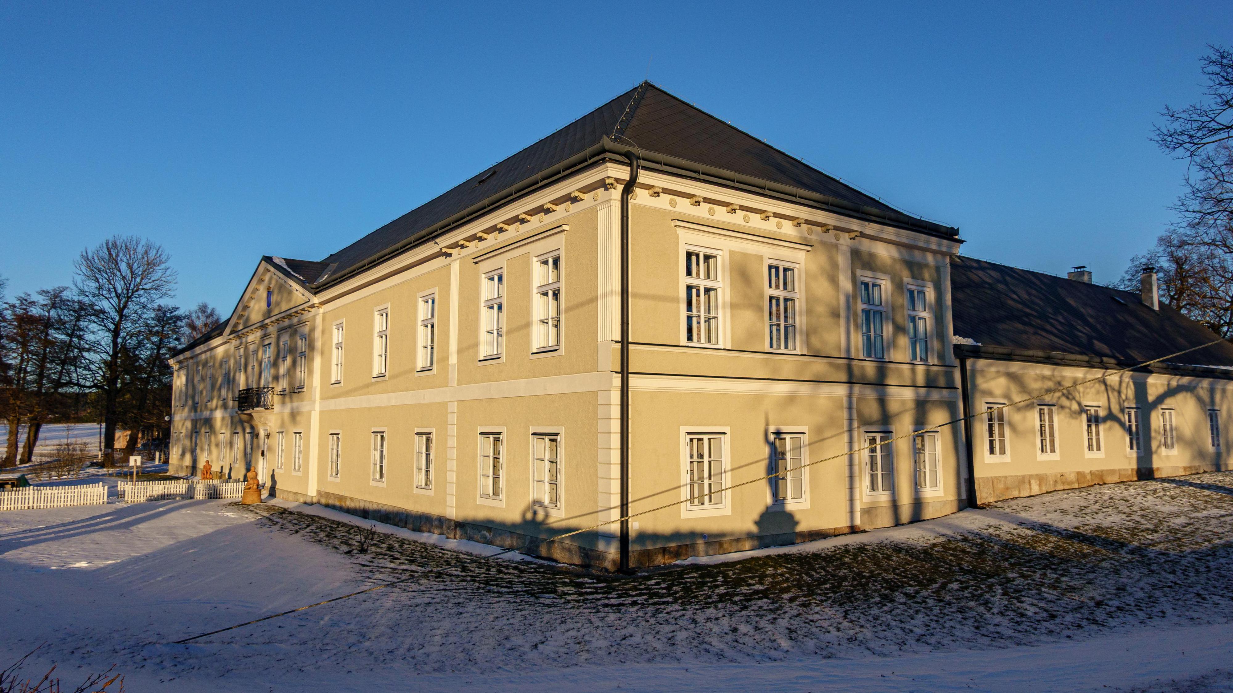 Zámek Dobrohoř foto 6