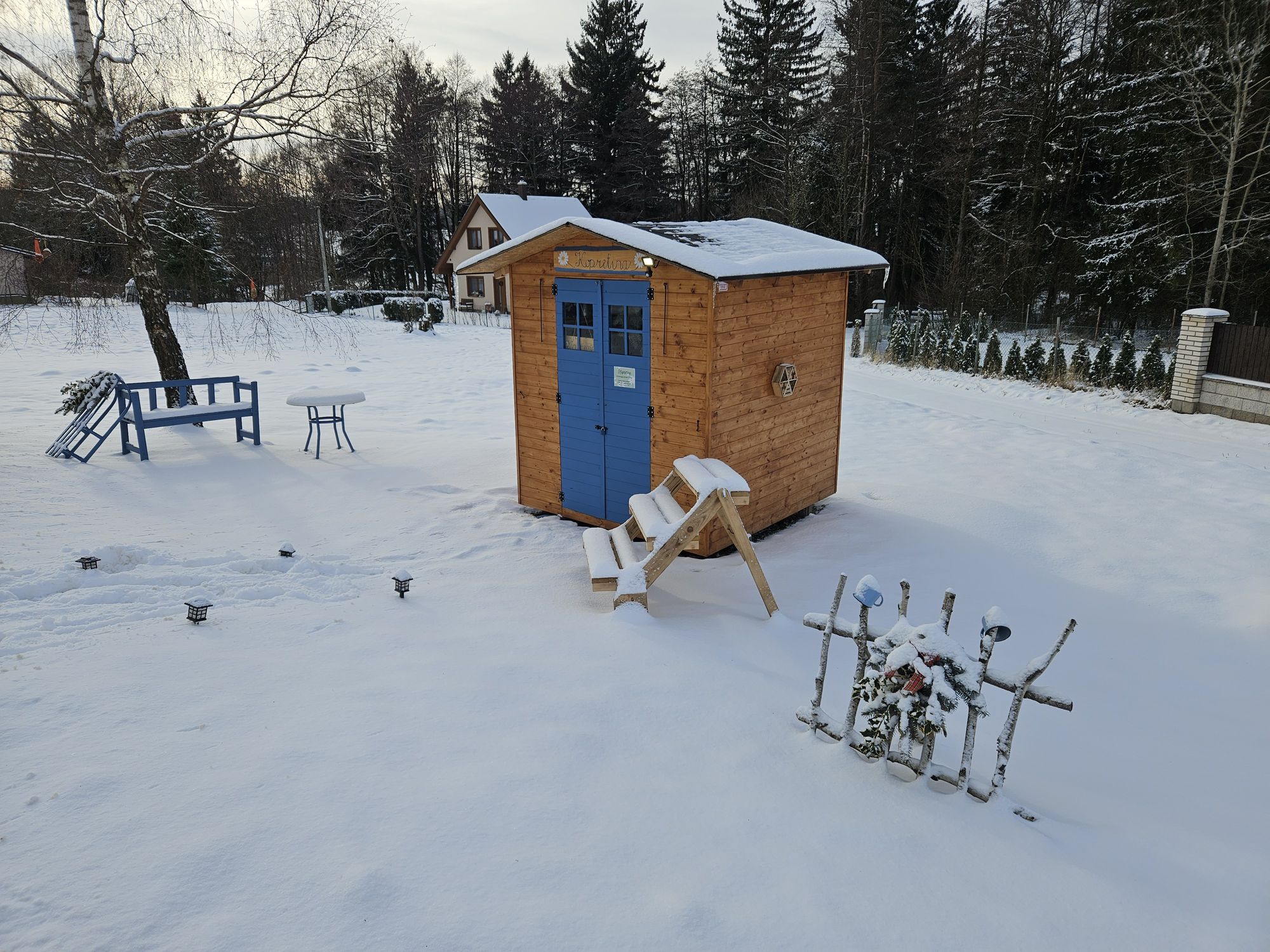 Samoobslužný obchůdek Kopretina foto 2