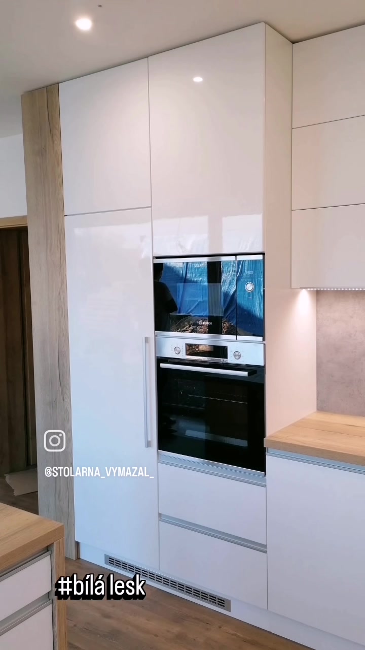 Stolárna Jiří Vymazal foto 2 (náhled videa)