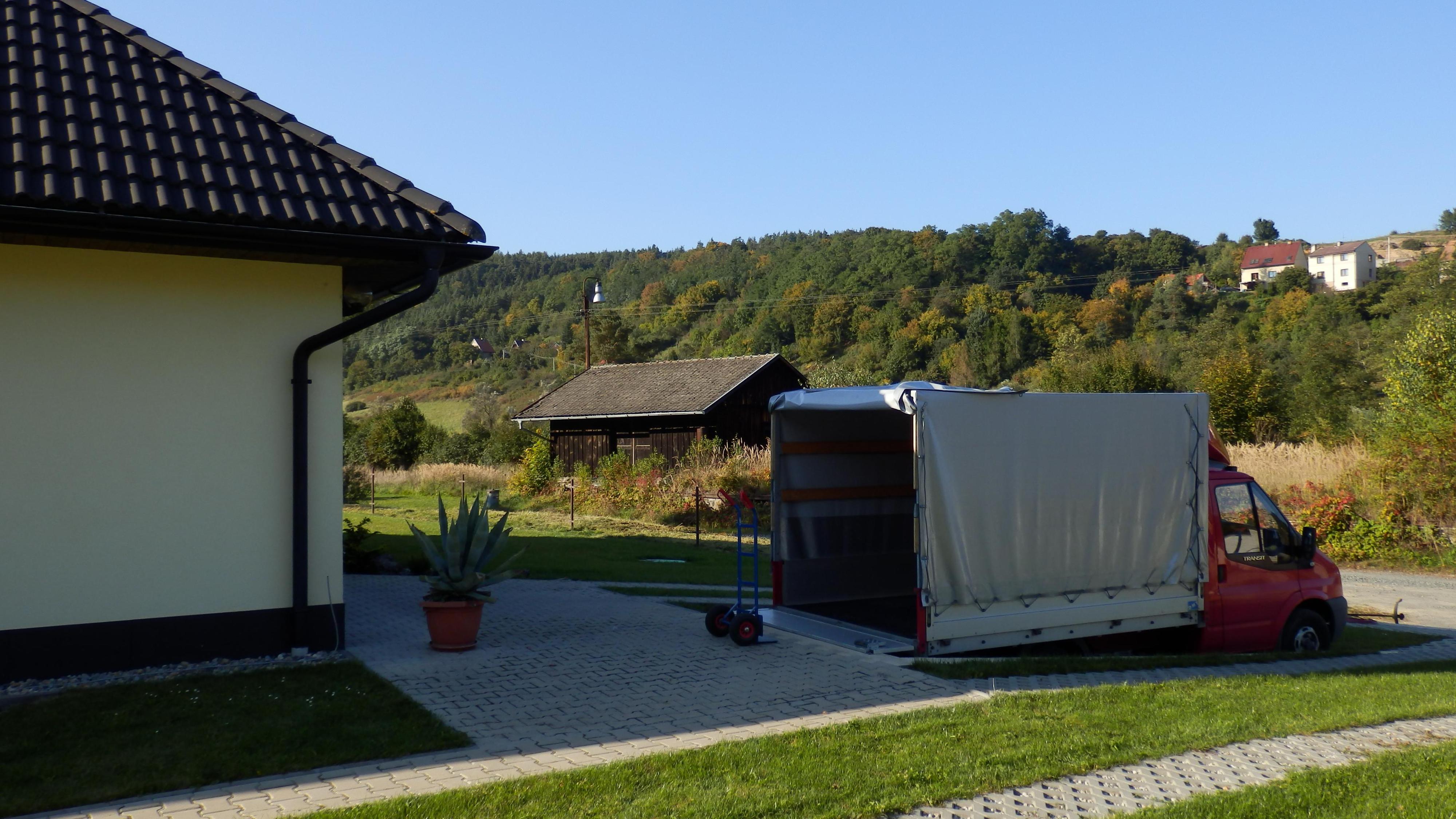 Luboš Jirásek - Výroba nábytku foto 2