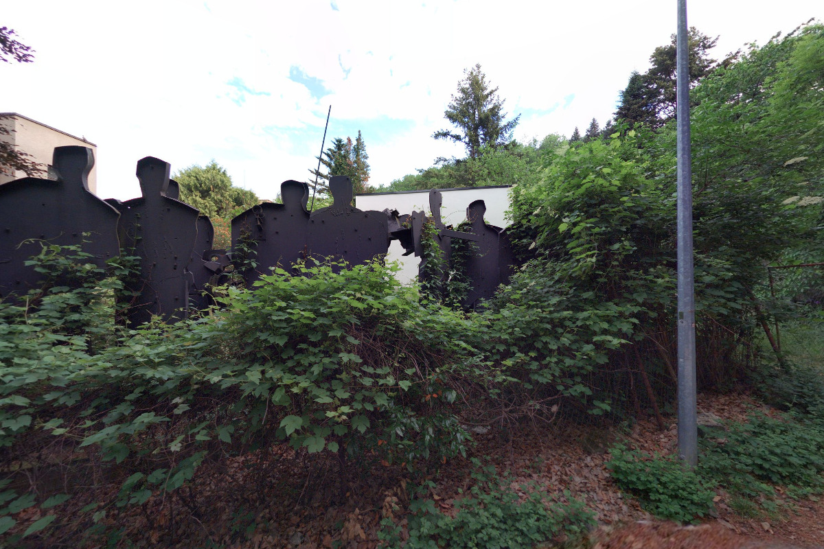 Nadace Věry a Vladimíra Janouškových