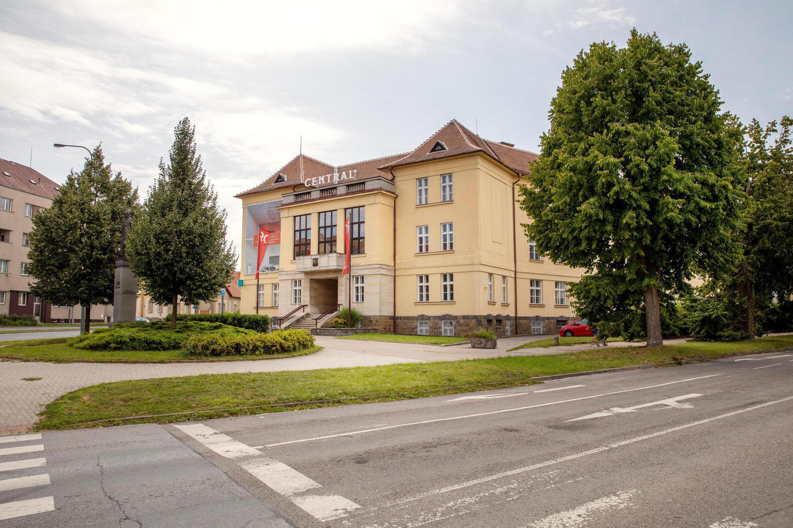 Pedikúra a manikúra - Jitka Tumová