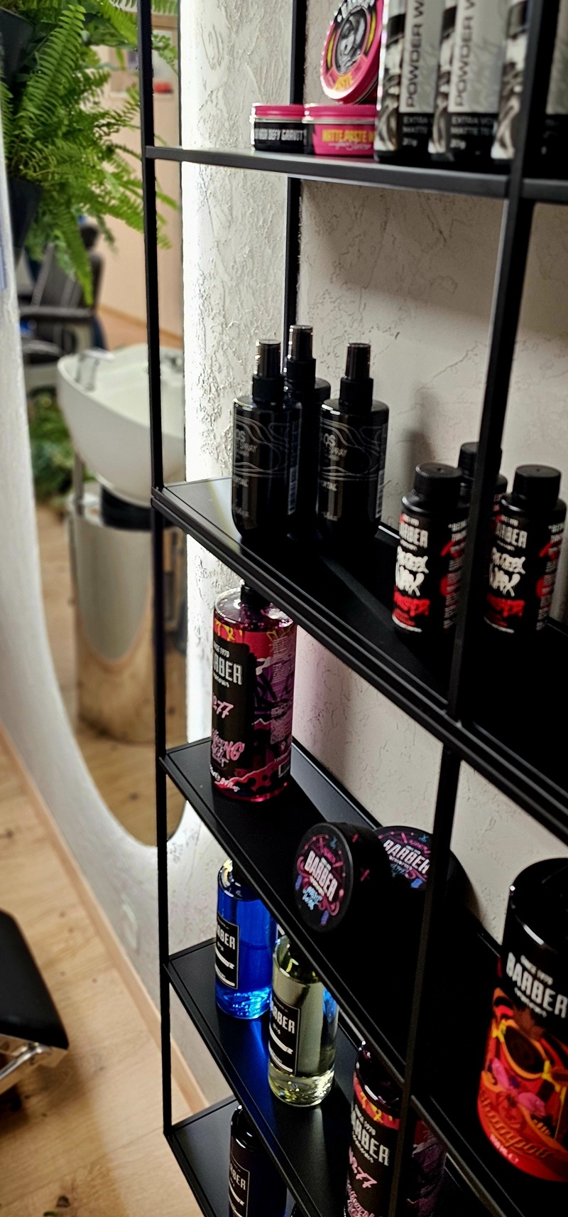 Poky Barbers' Studio foto 4