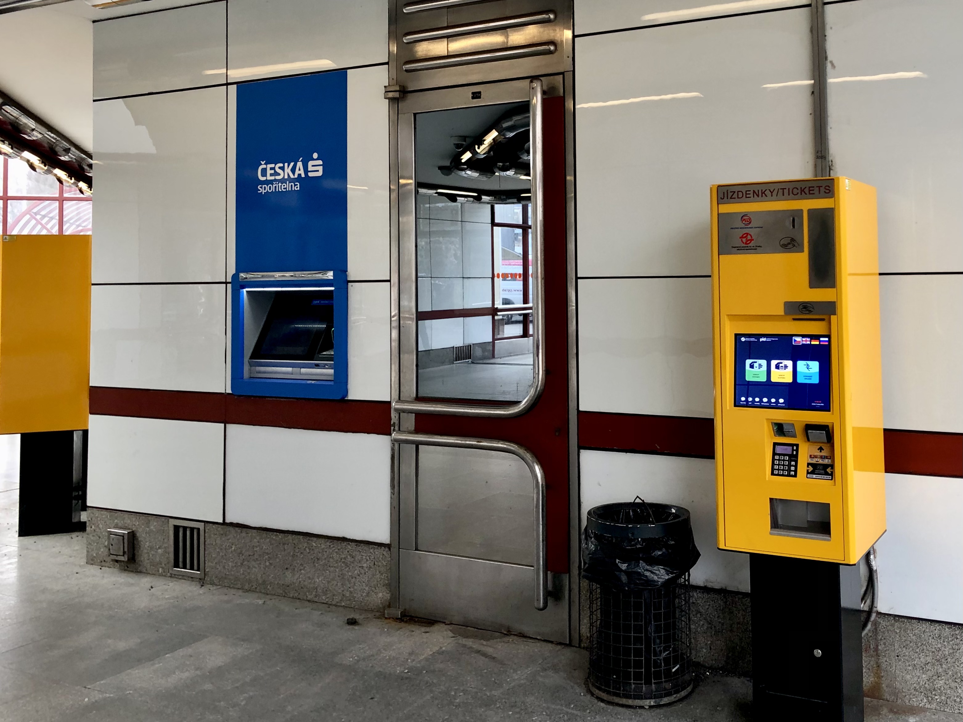 Bankomat České spořitelny