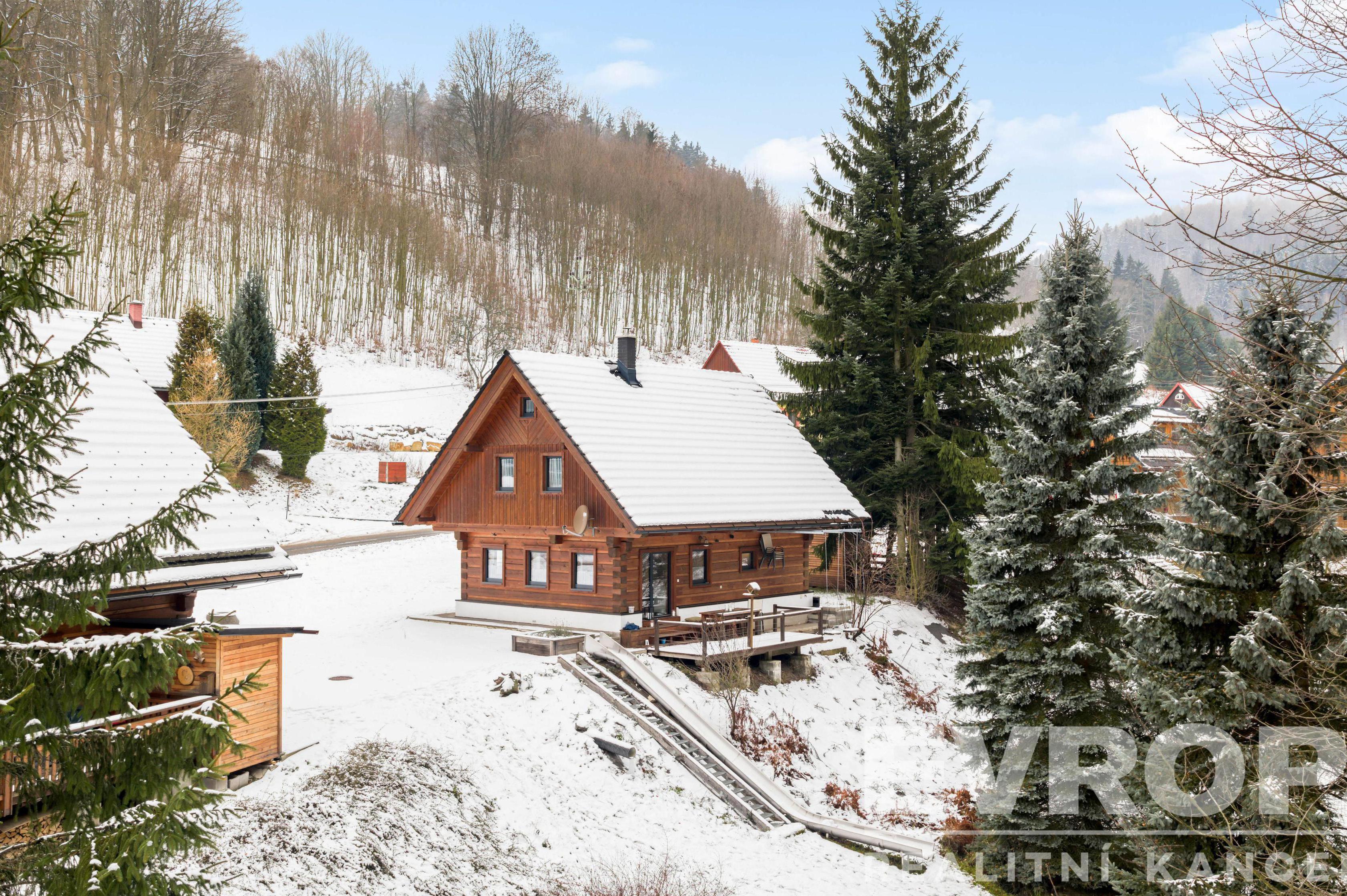 Prodej stylové horské chalupy v Prkenném Dole