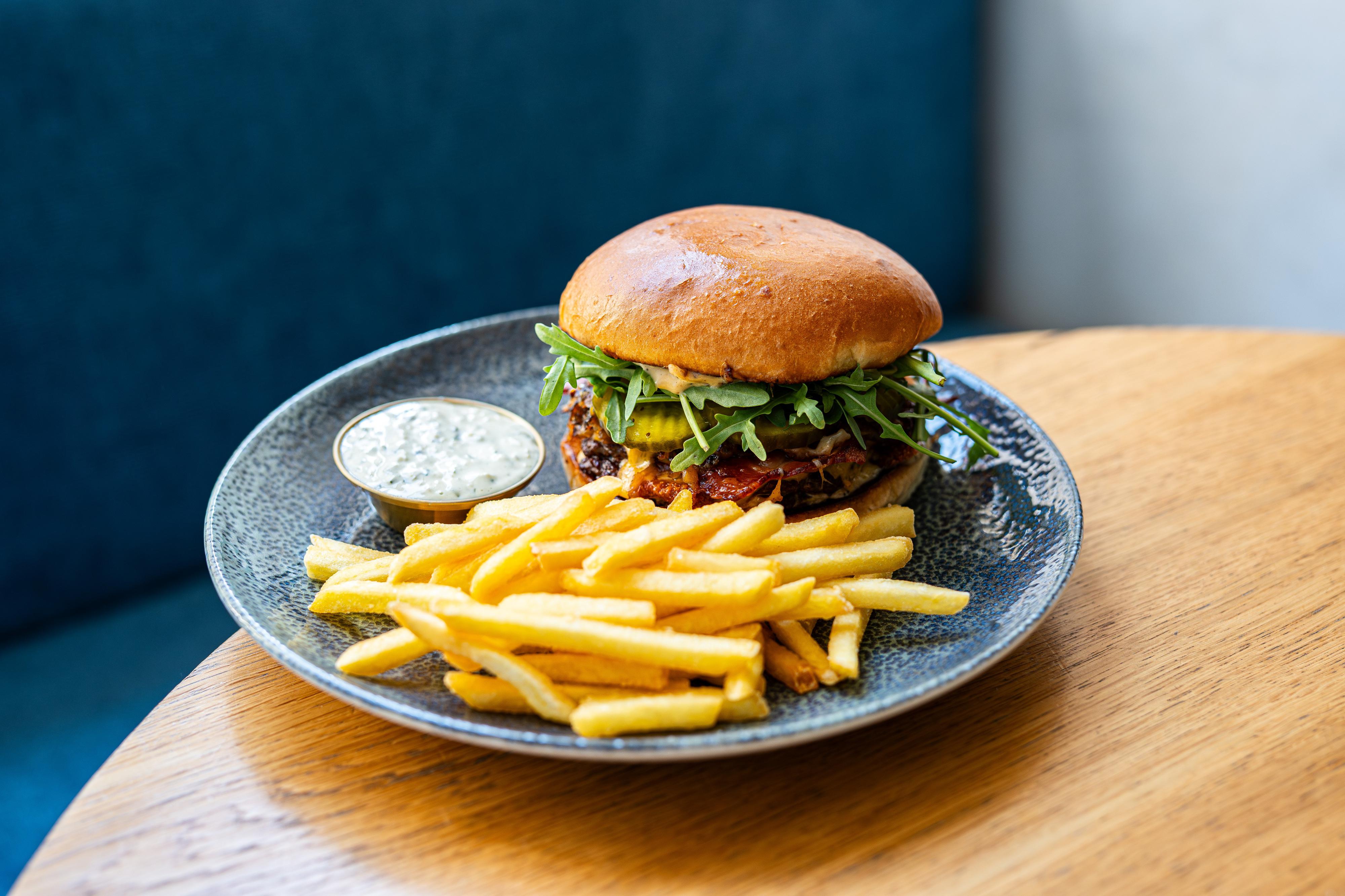 Doručujeme přes Foodoru