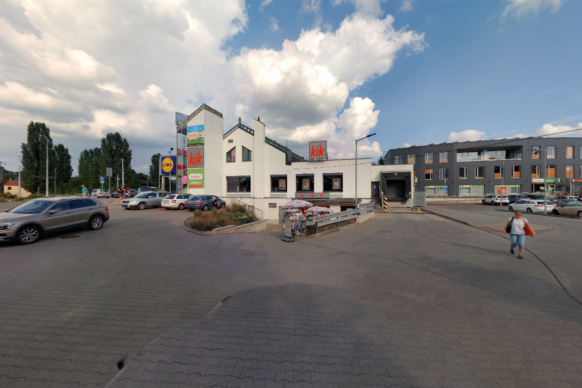 Dr. Max - výdejní box foto 2