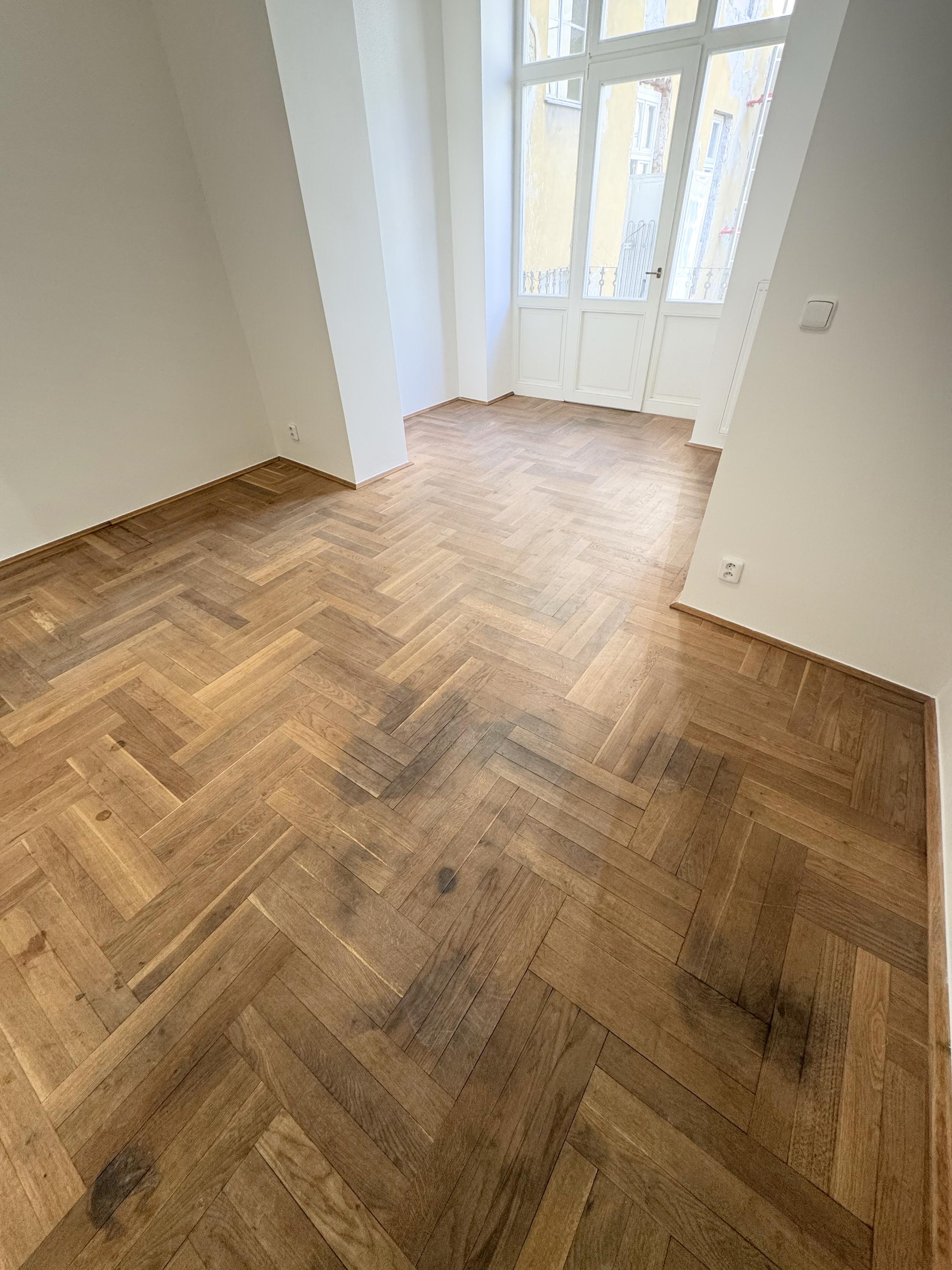 Jk podlahy - renovace parket foto 4