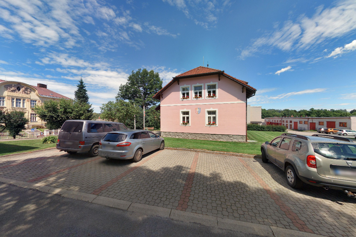 Častrov - obecní úřad foto 4