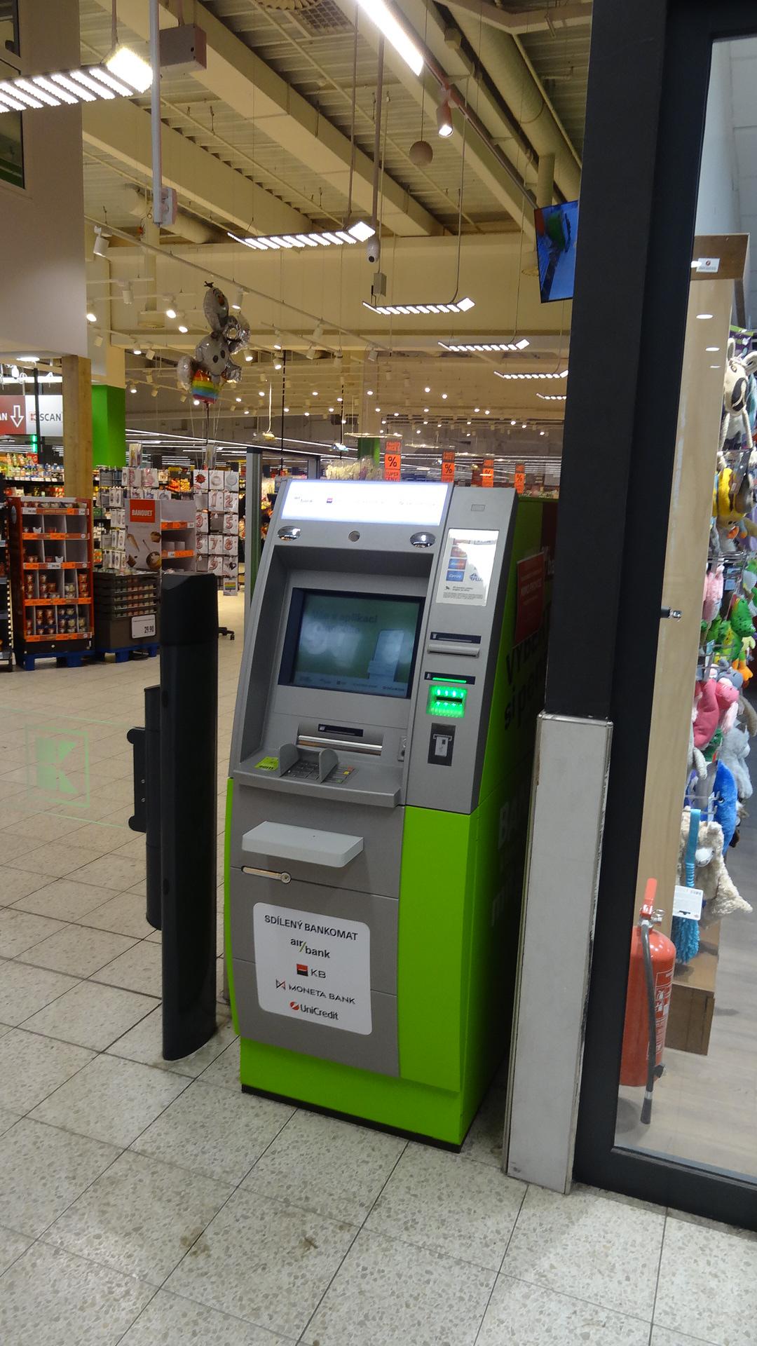 Bankomat Air Bank foto 2