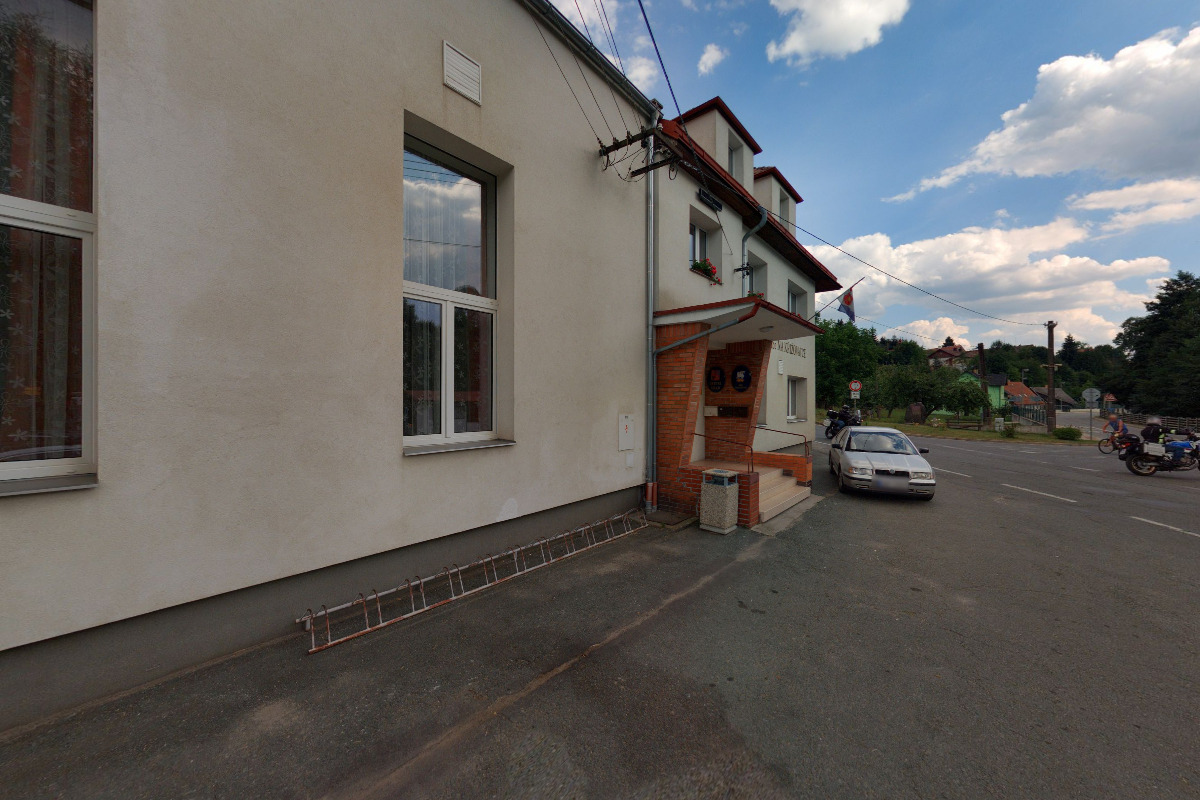 Česká Metuje - obecní úřad foto 4