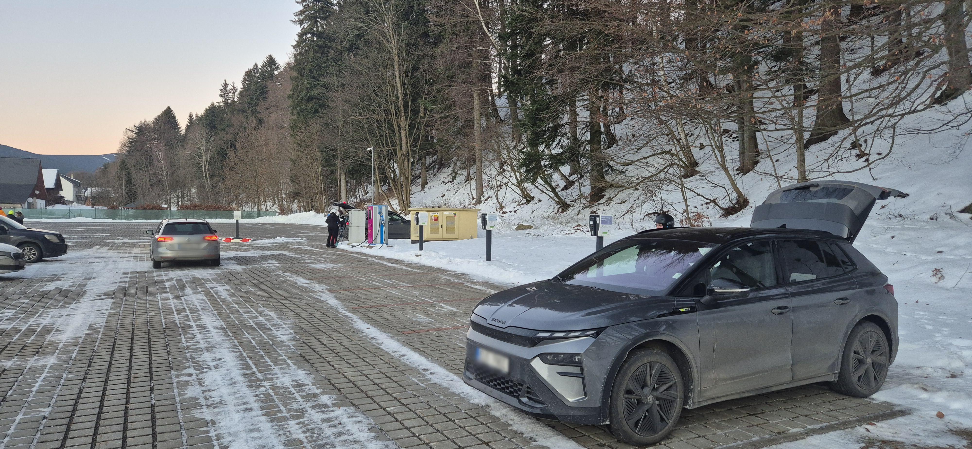 Dobíjecí stanice innogy foto 5