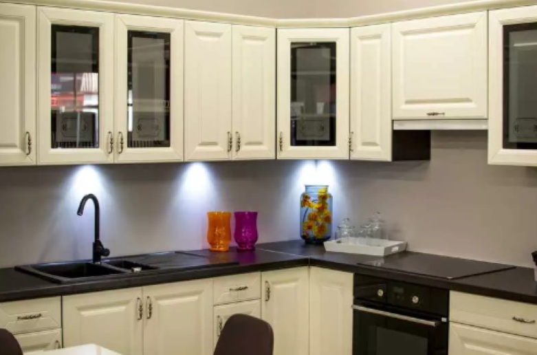 SODY-zakázková výroba s.r.o. - Truhlářství foto 3