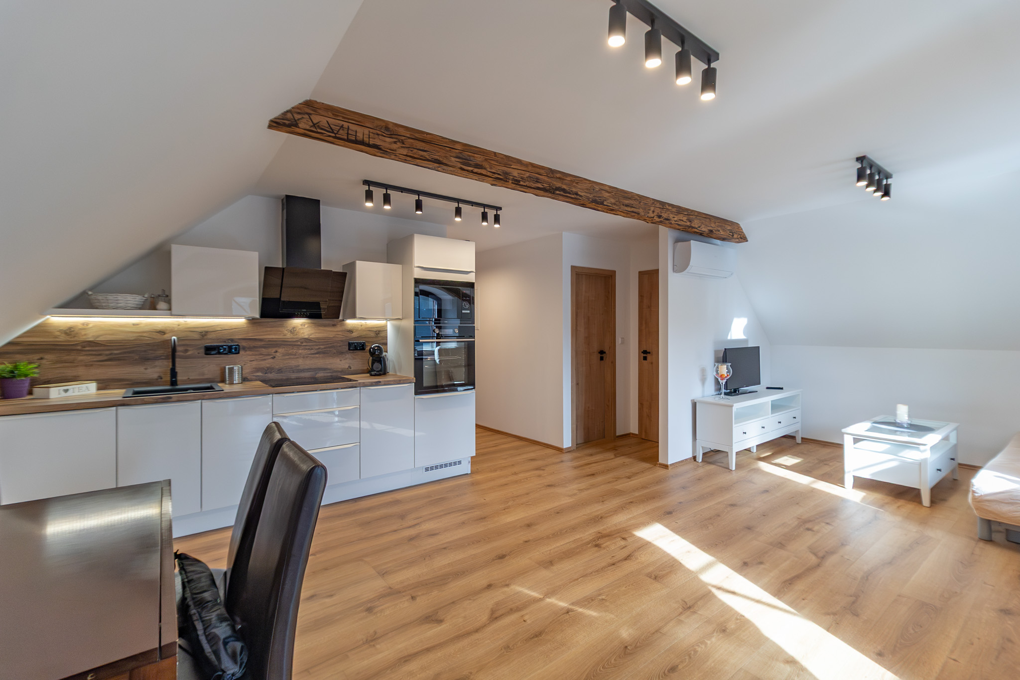 Prodej nového klimatizovaného apartmánu 2+kk na Šu