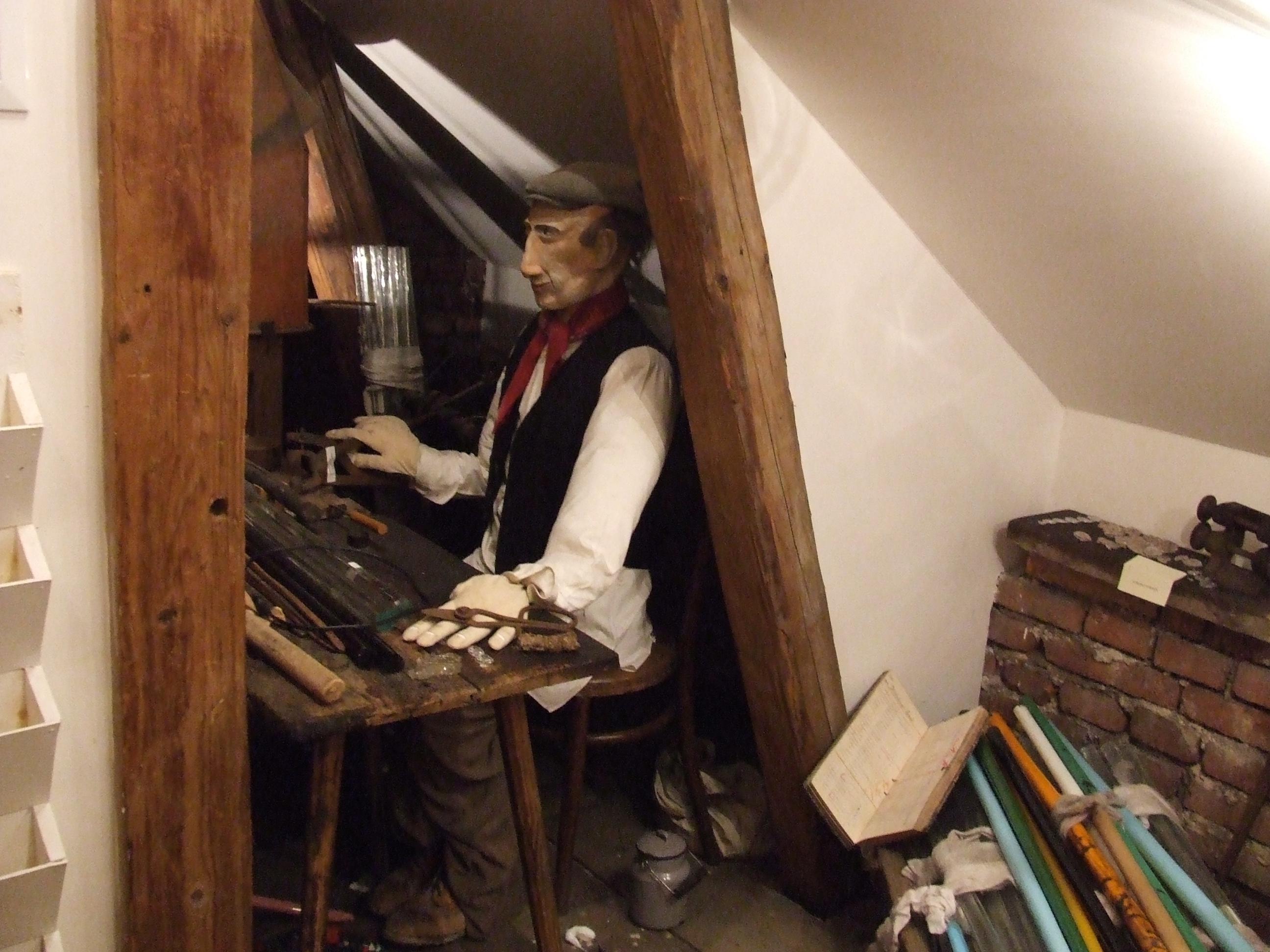 Kulturní středisko – Zámeček foto 6