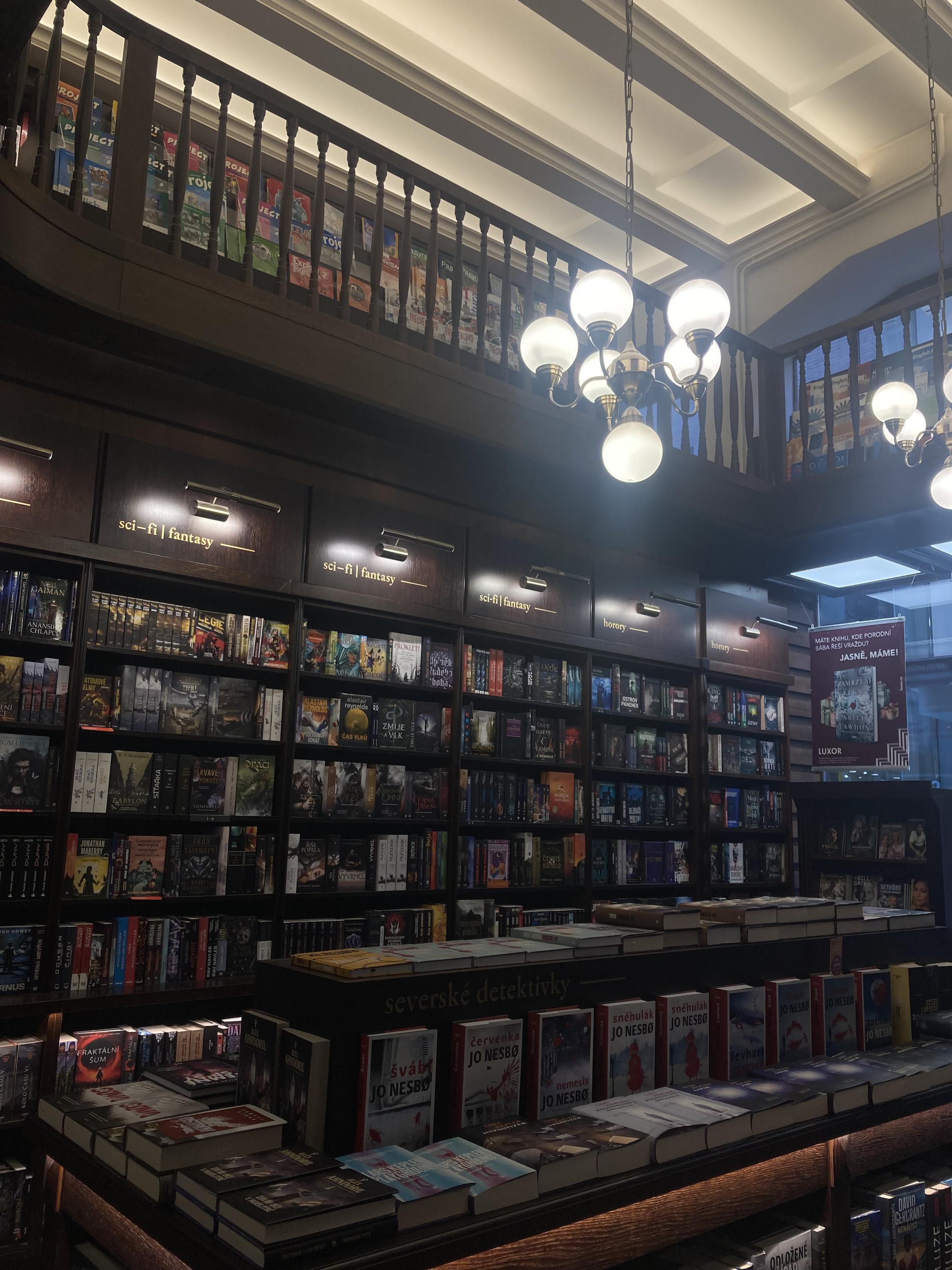 BARVIČ a NOVOTNÝ KNIHKUPECTVÍ foto 5