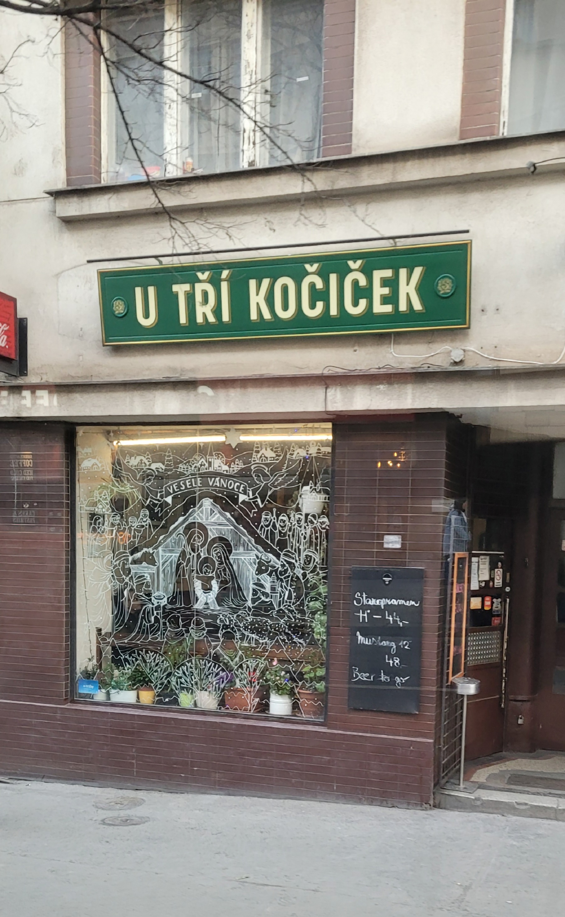 Bar U tří kočiček foto 3