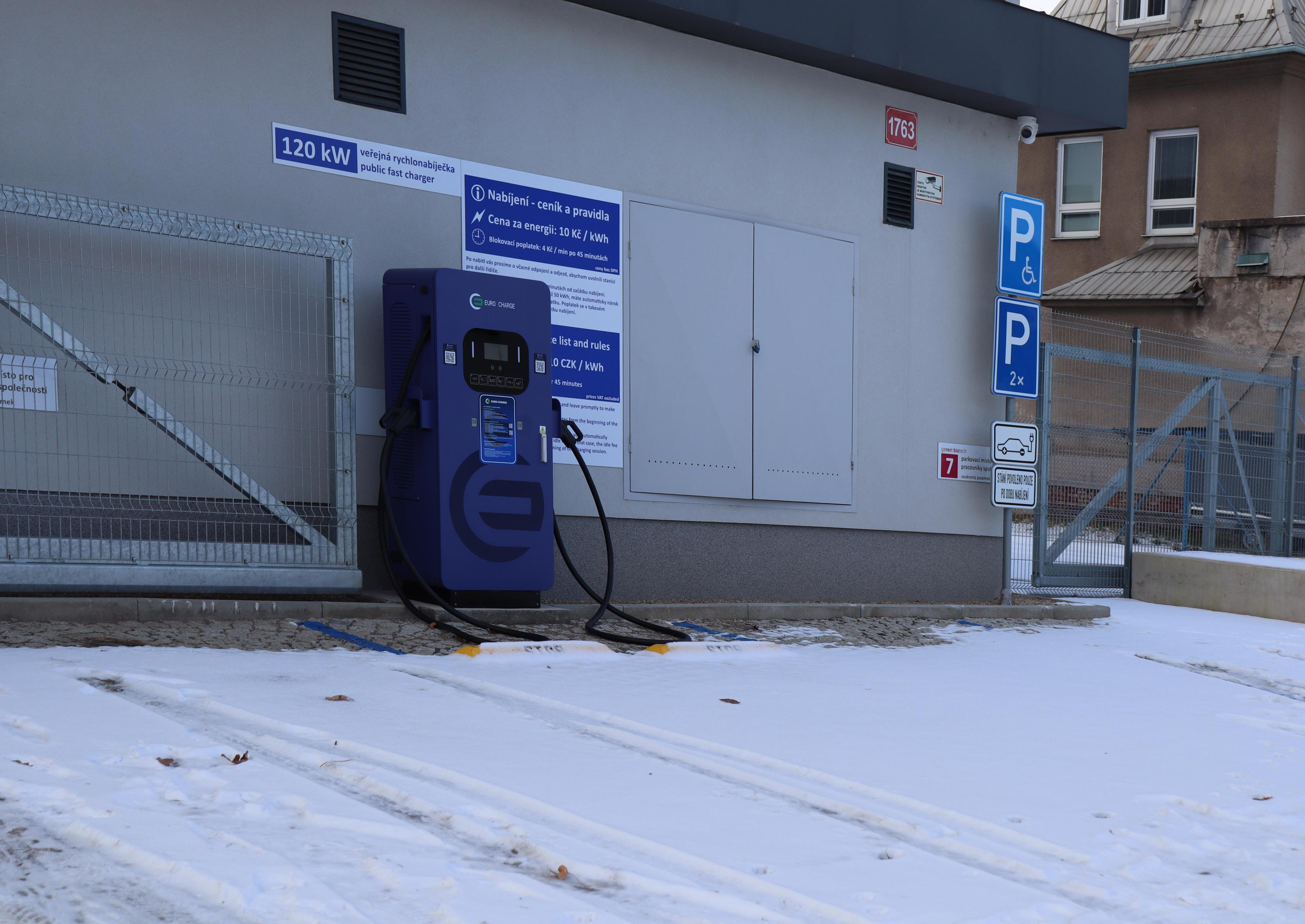 Dobíjecí stanice EURO CHARGE foto 2
