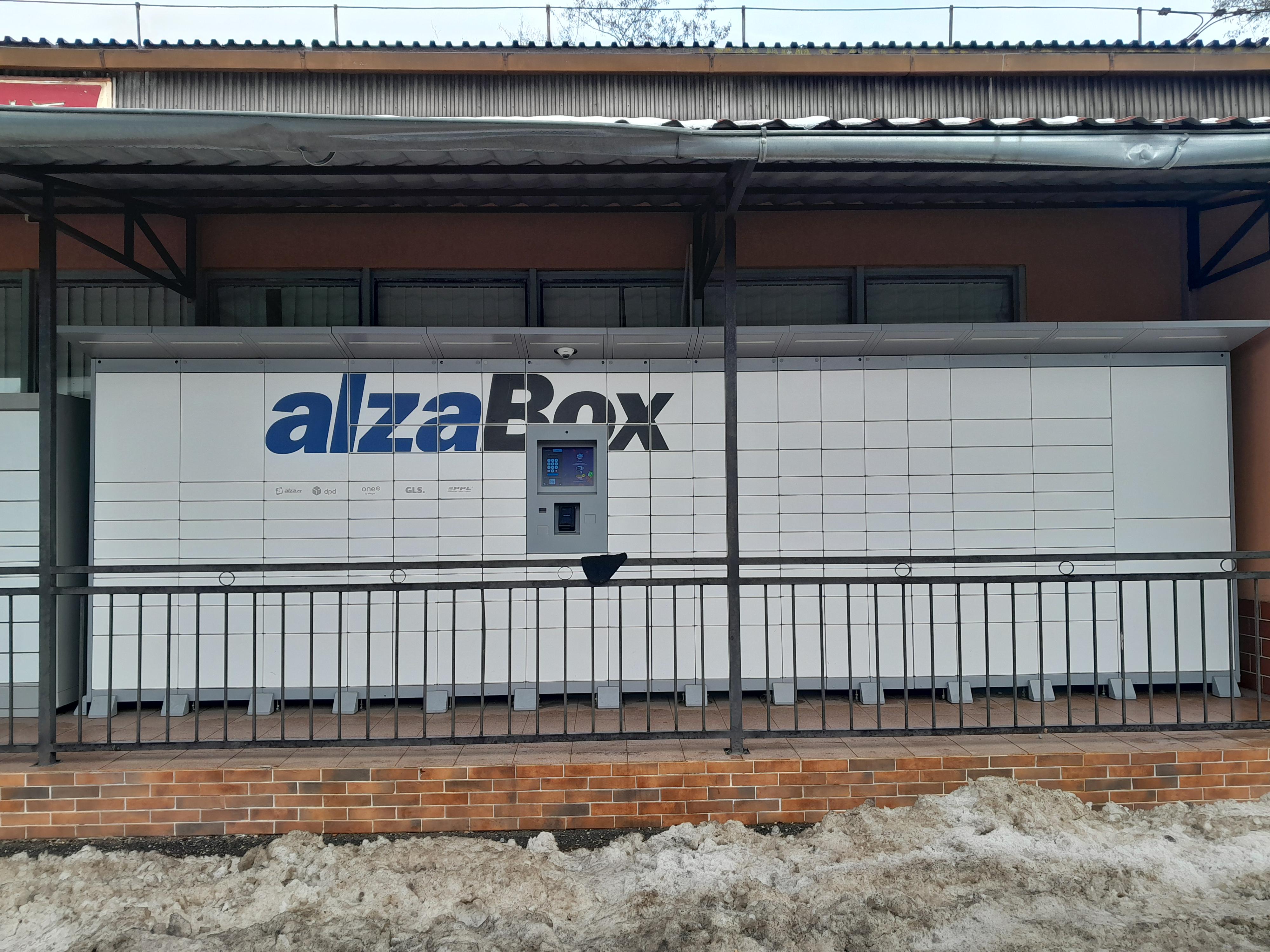 AlzaBox
