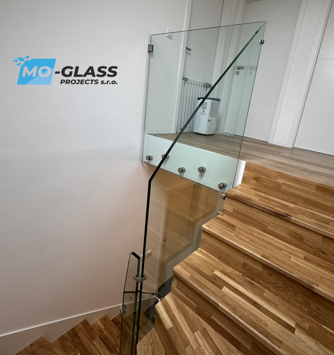 MO-GLASS PROJECTS s.r.o. foto 3