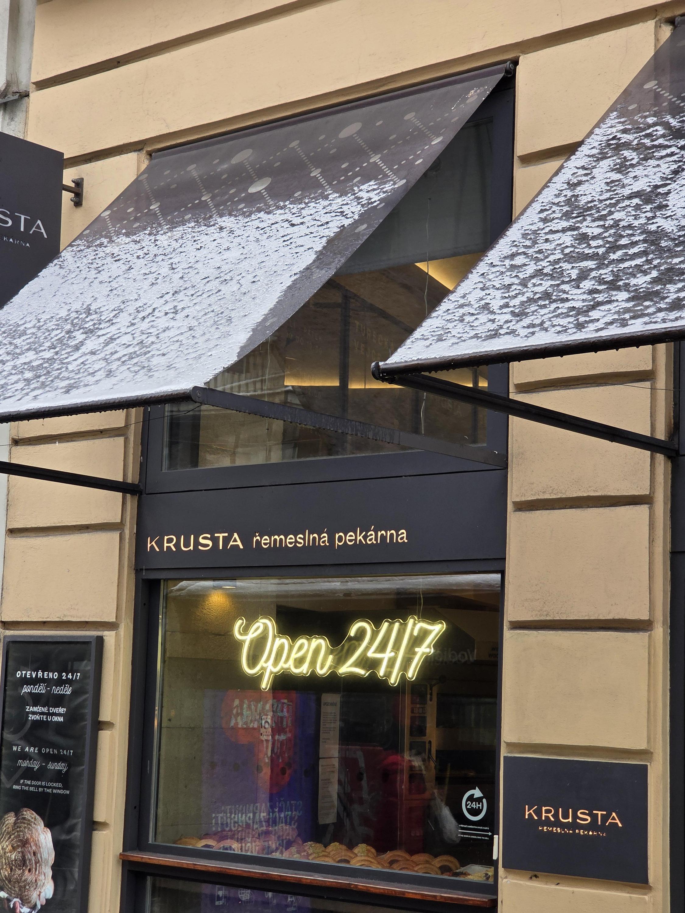 Krusta Řemeslná Pekárna, restaurace & café foto 3