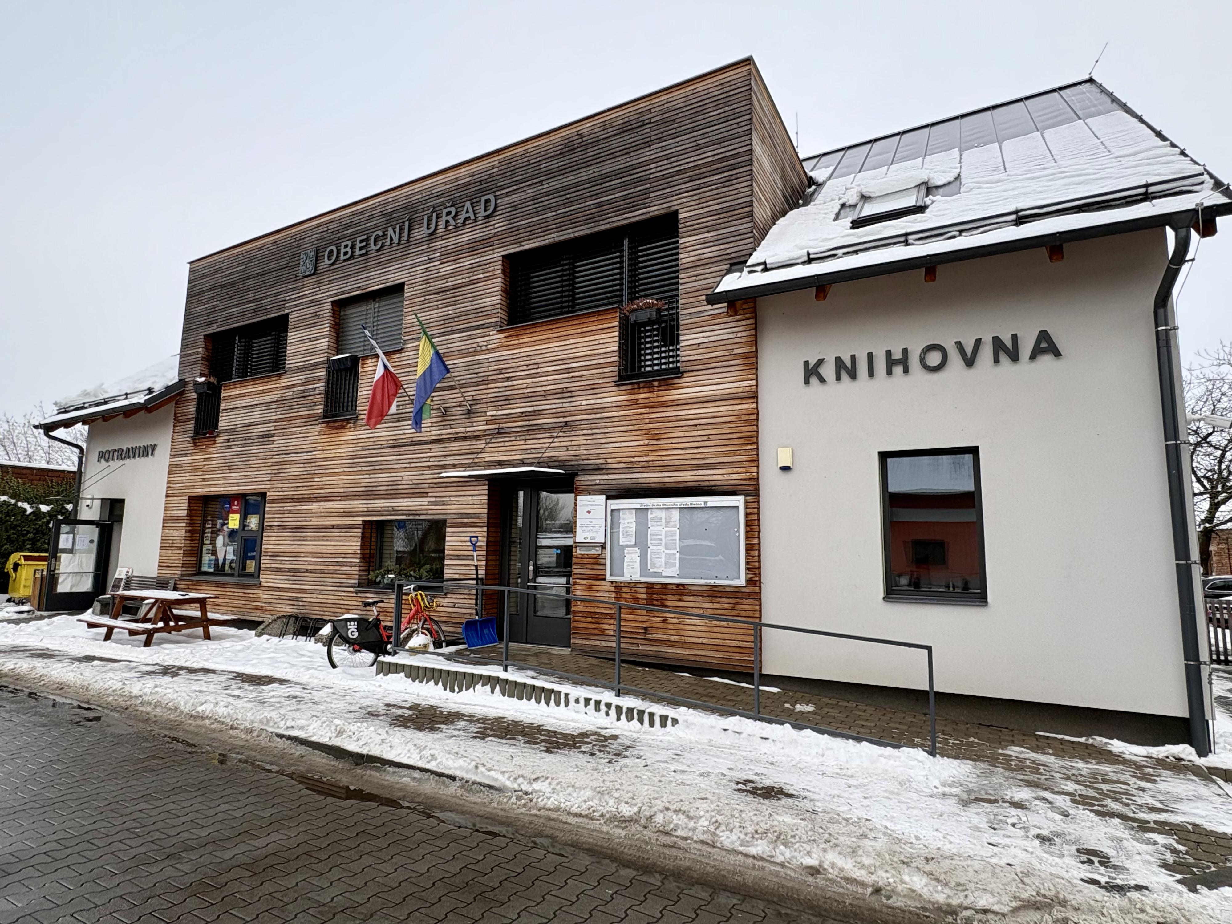 Obecní knihovna Blešno foto 2