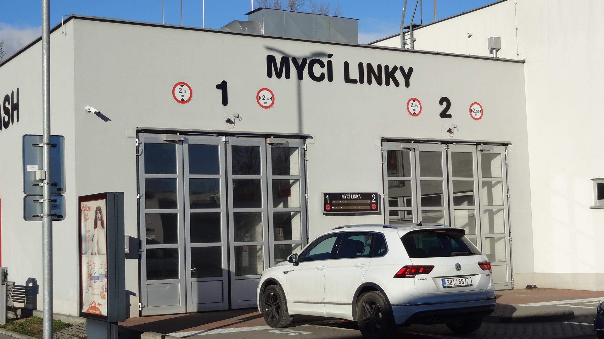 Mycí centrum a auto/pneuservis REDBOX PARK foto 5