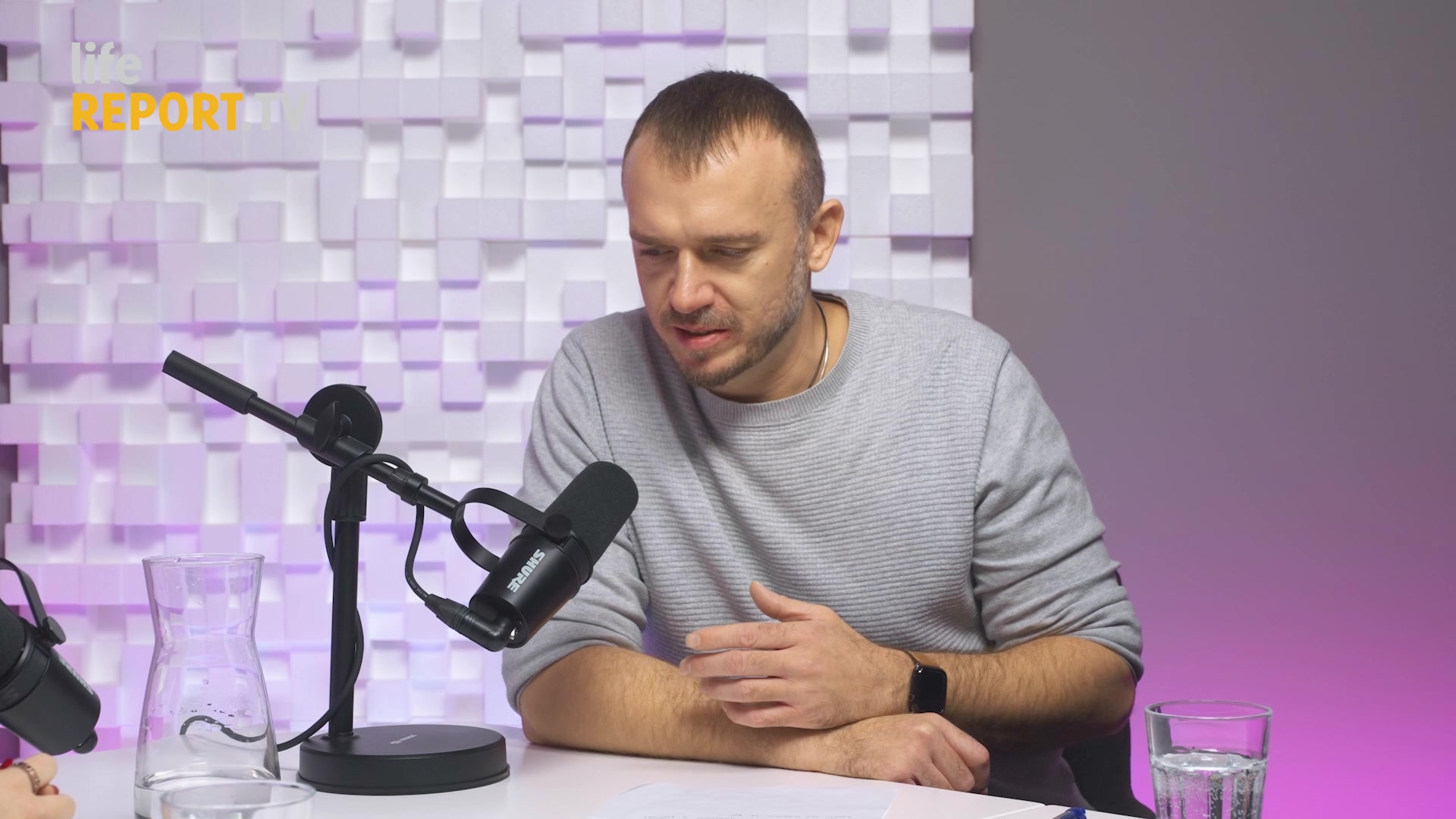lifeREPORT.TV studio foto 2 (náhled videa)