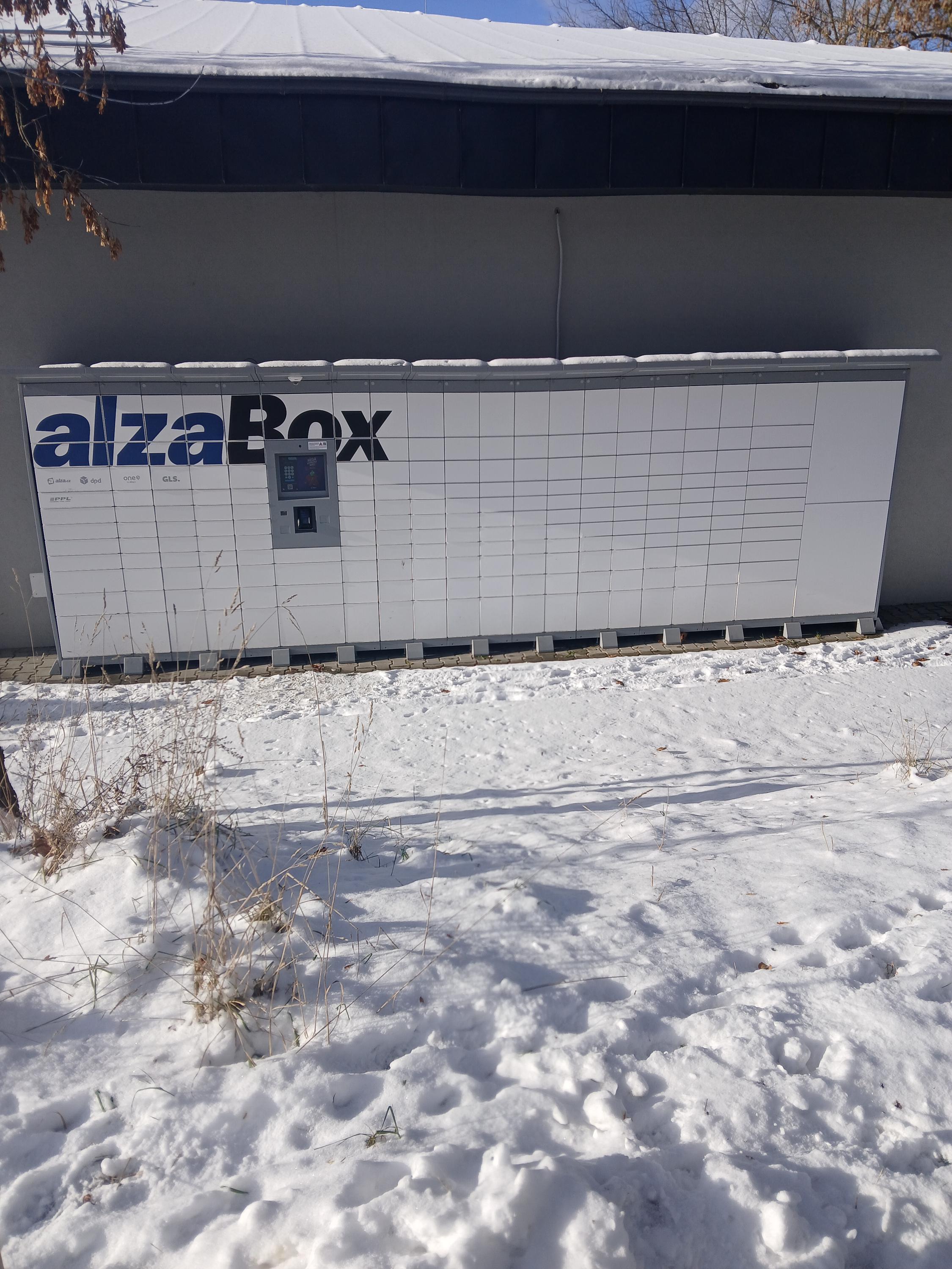 AlzaBox foto 2