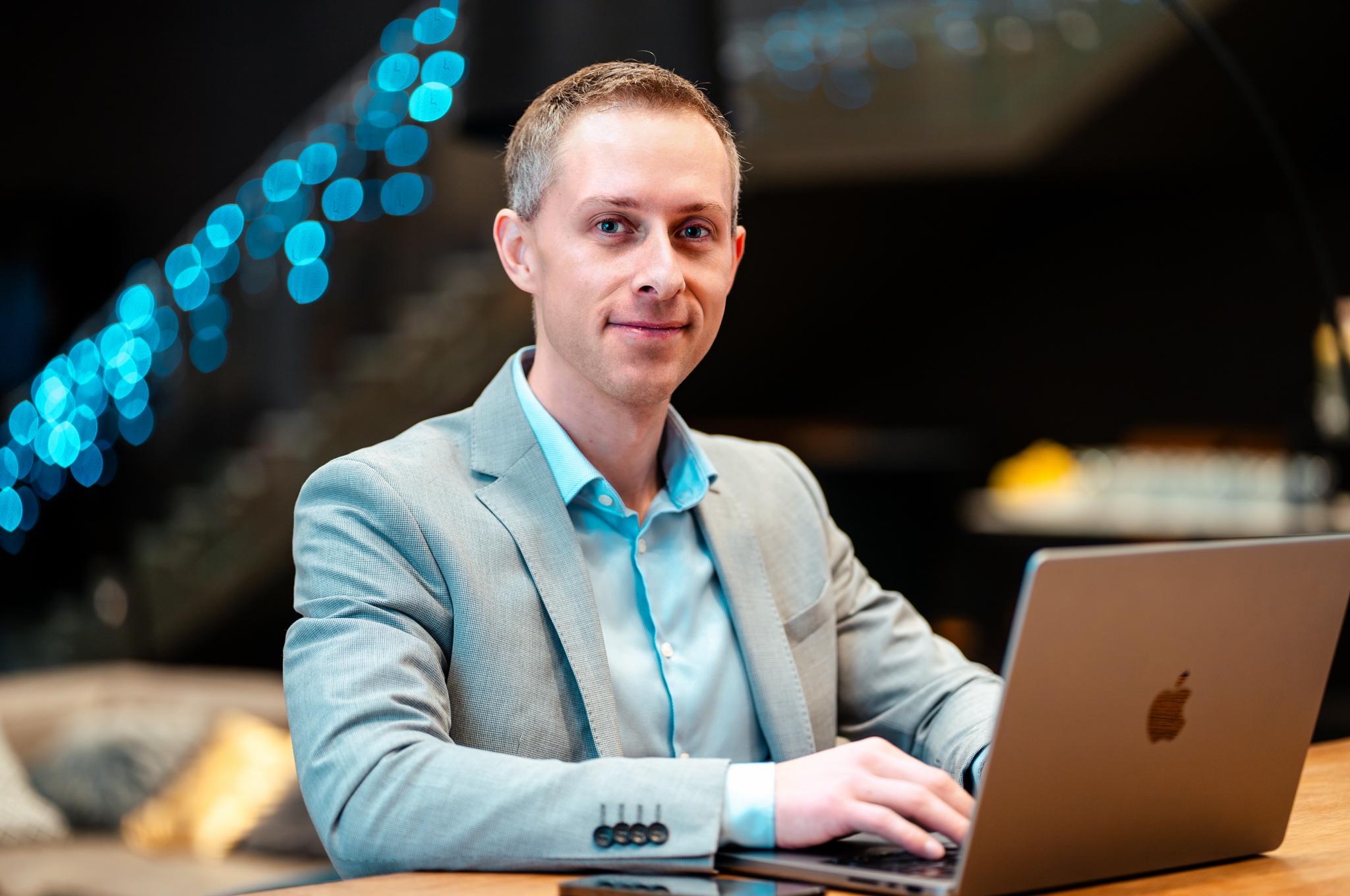 Finanční poradce Radek Vozar foto 1