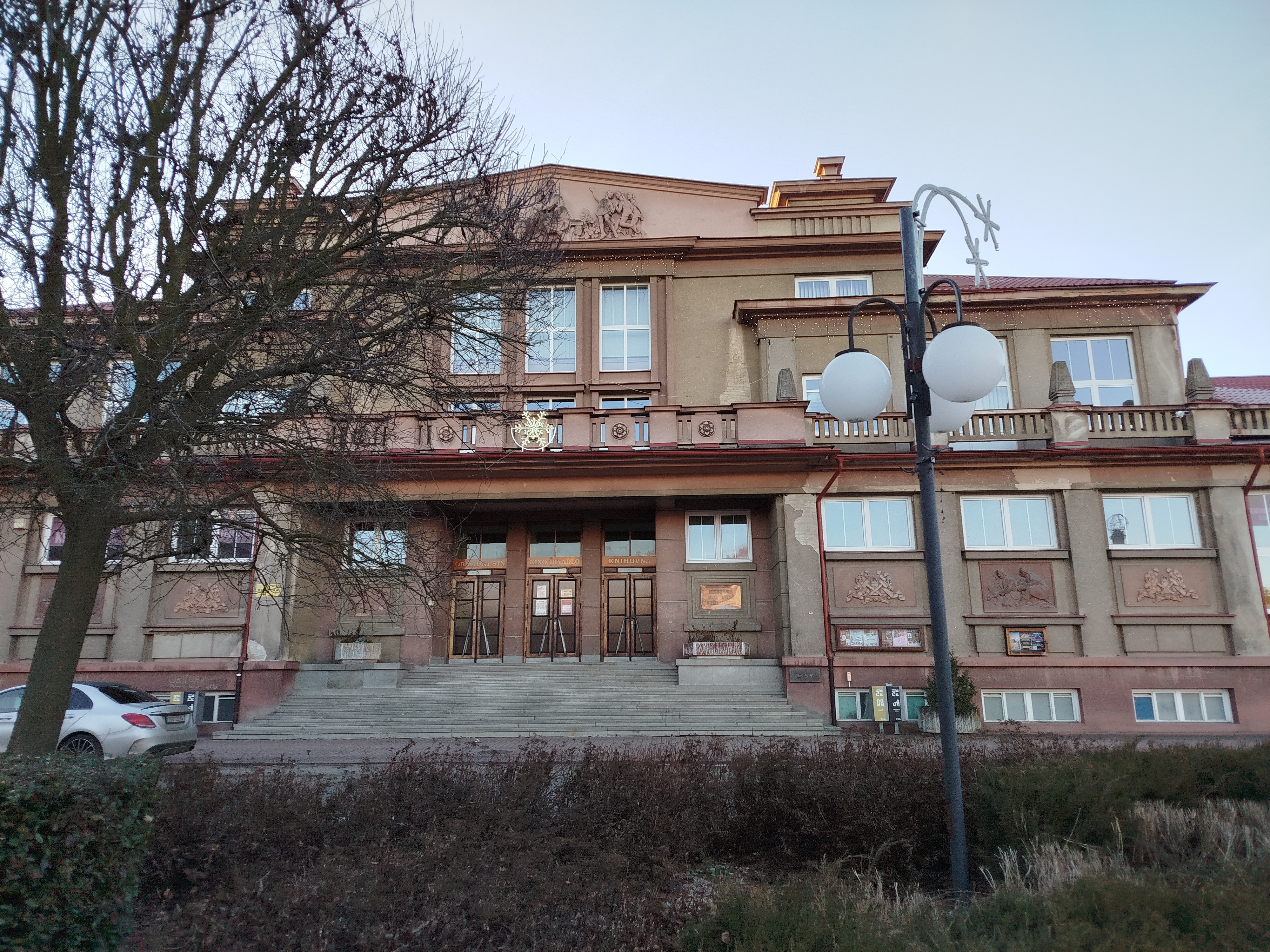 Městské kino Horní Slavkov foto 2