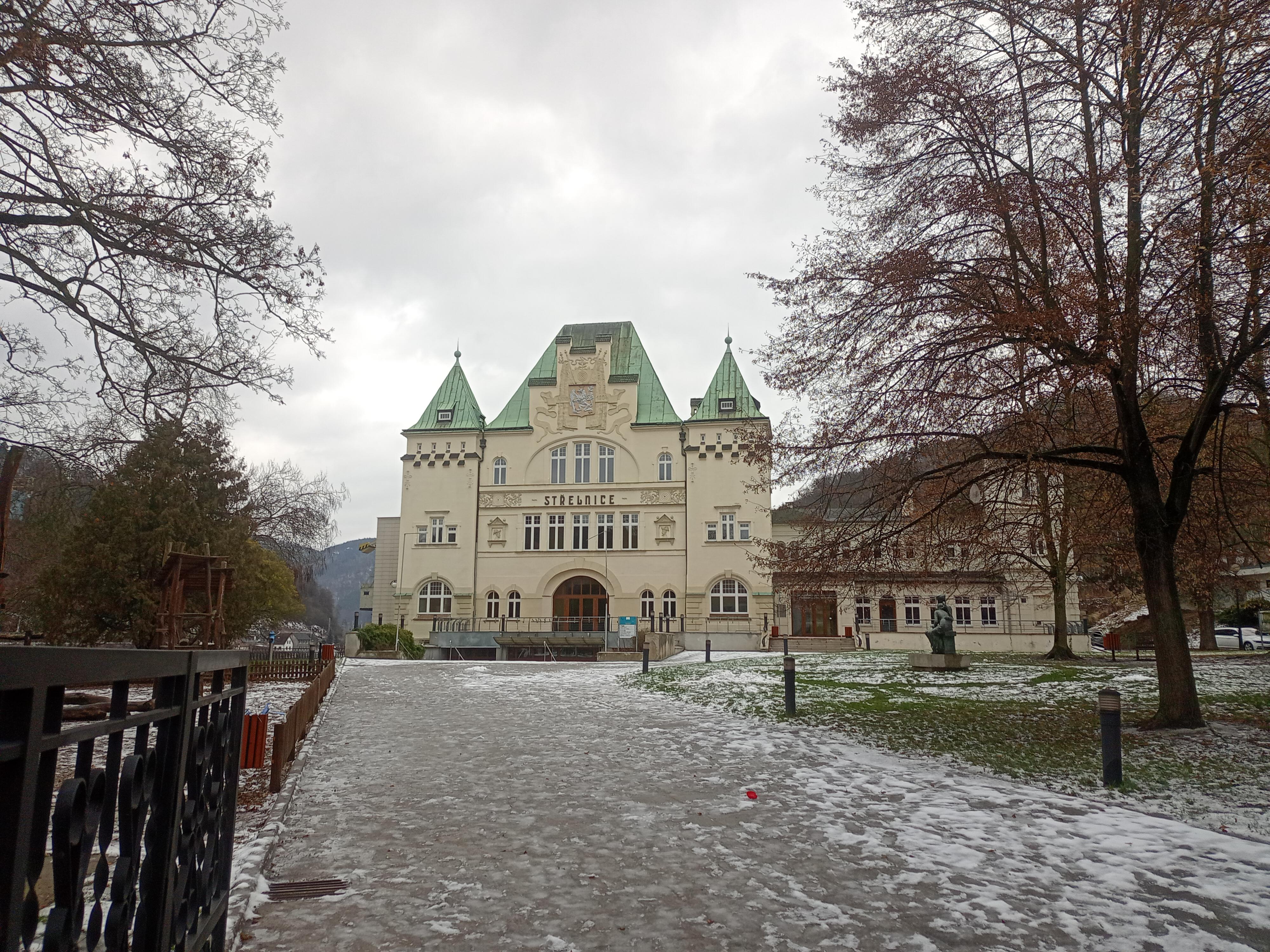 Společenský dům a restaurace Střelnice Děčín foto 2