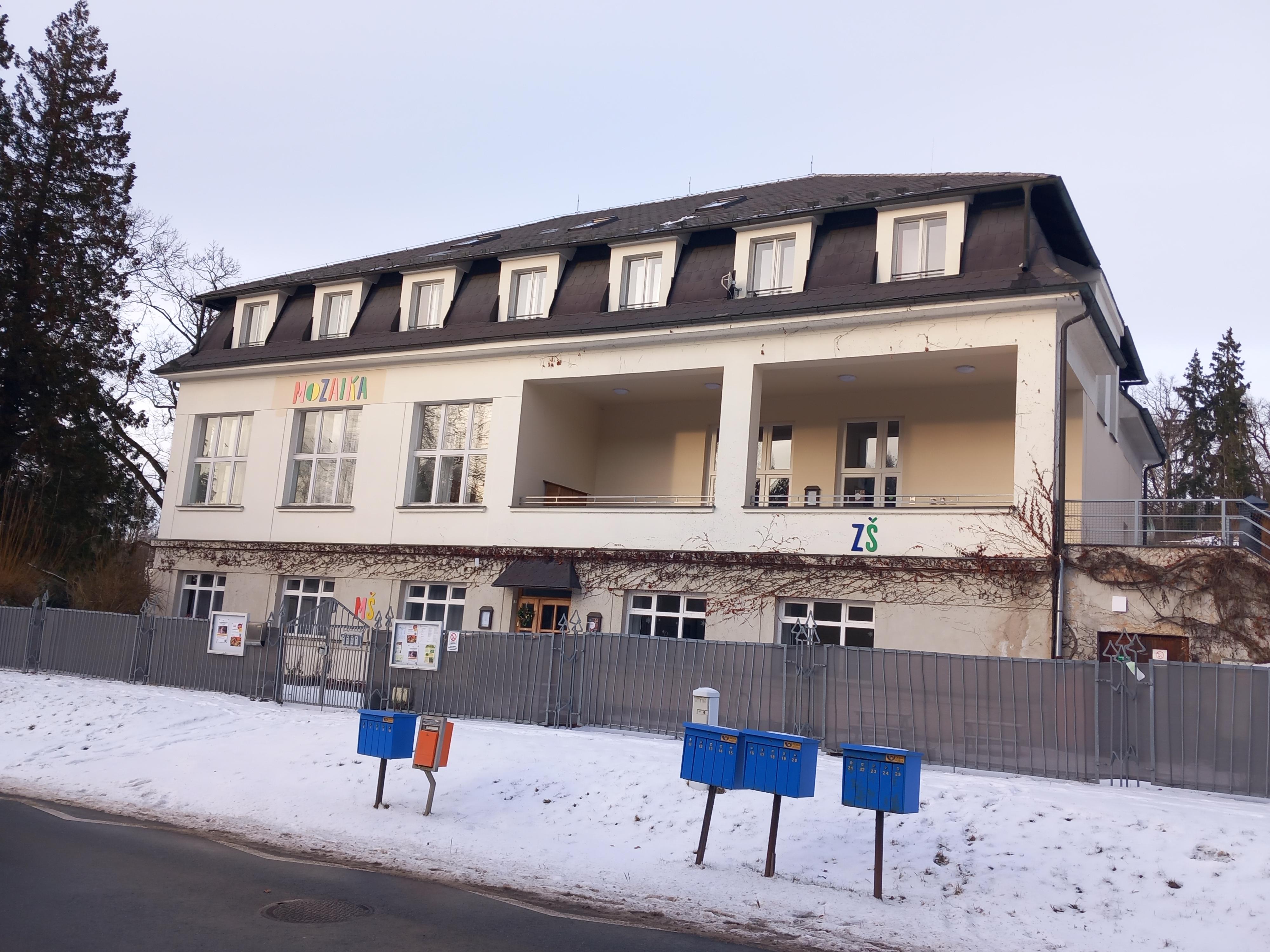 ZŠ a MŠ Mozaika