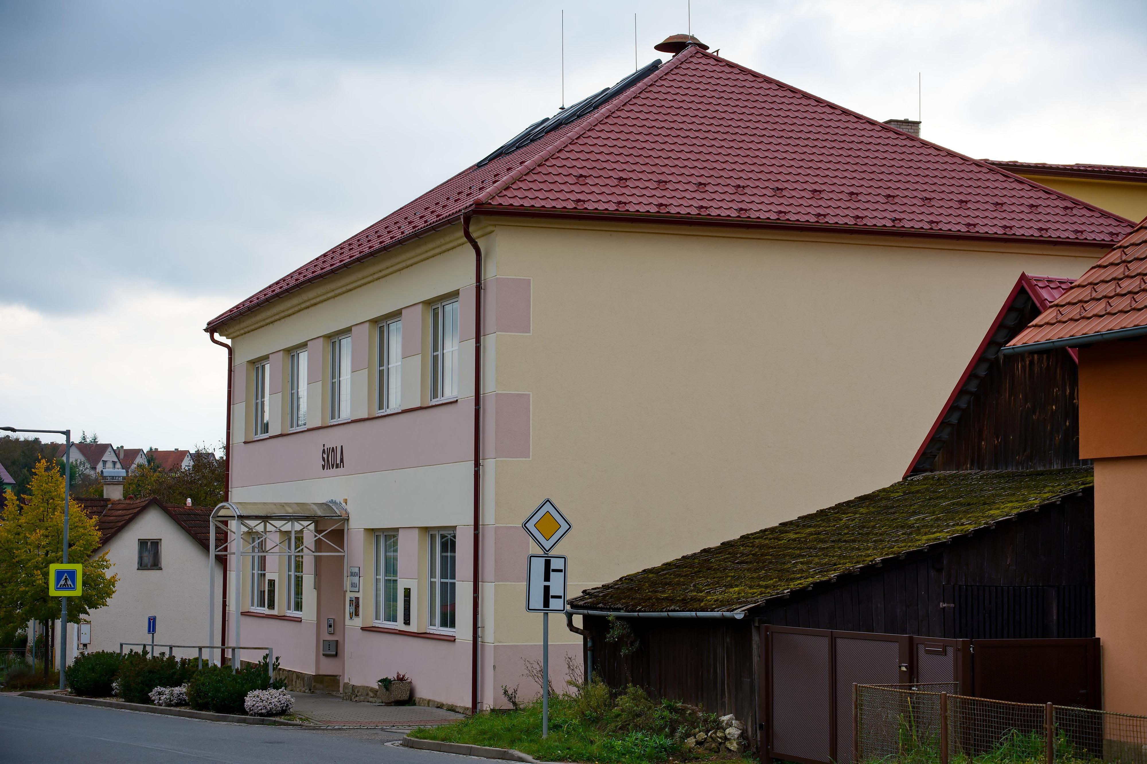 ZŠ Pozlovice foto 2