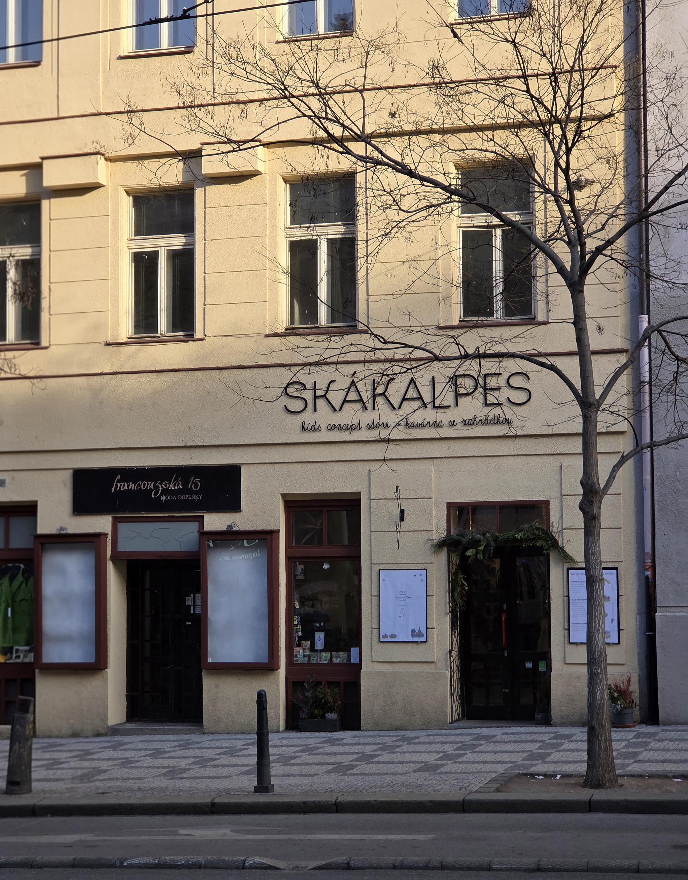 SKÁKALPES