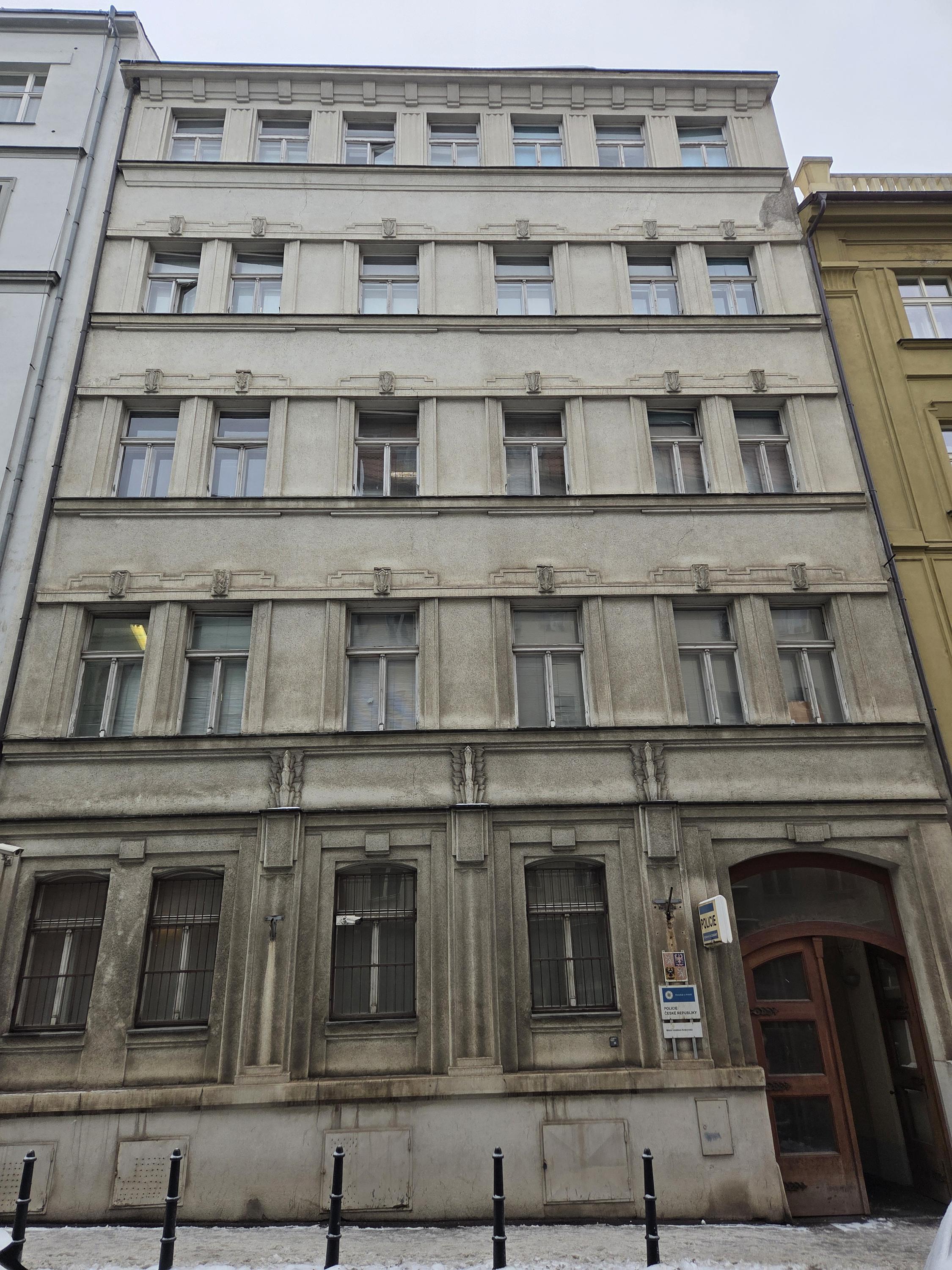 Policie ČR - Místní oddělení Krakovská foto 4