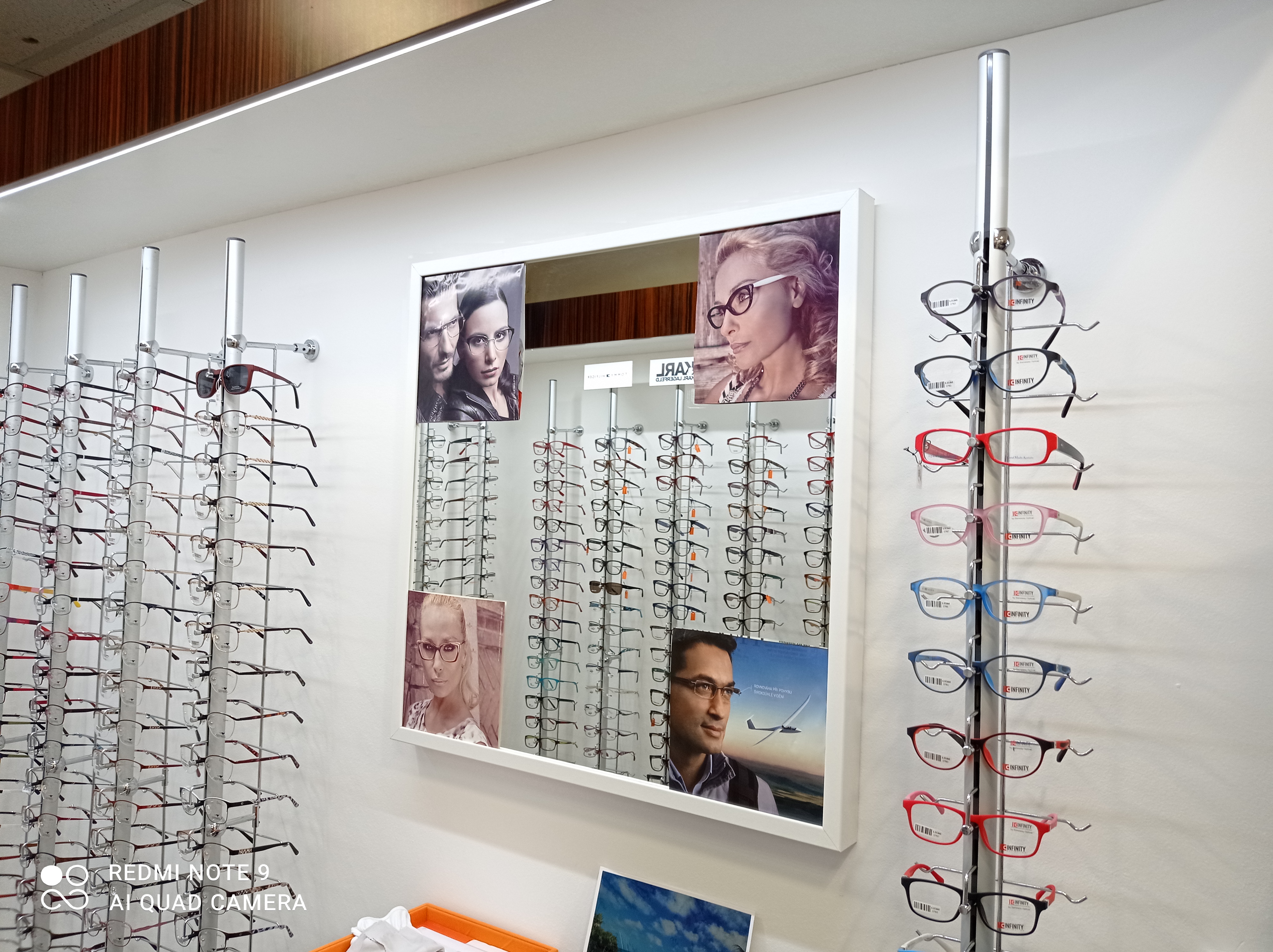 ORANGE OPTIK foto 2