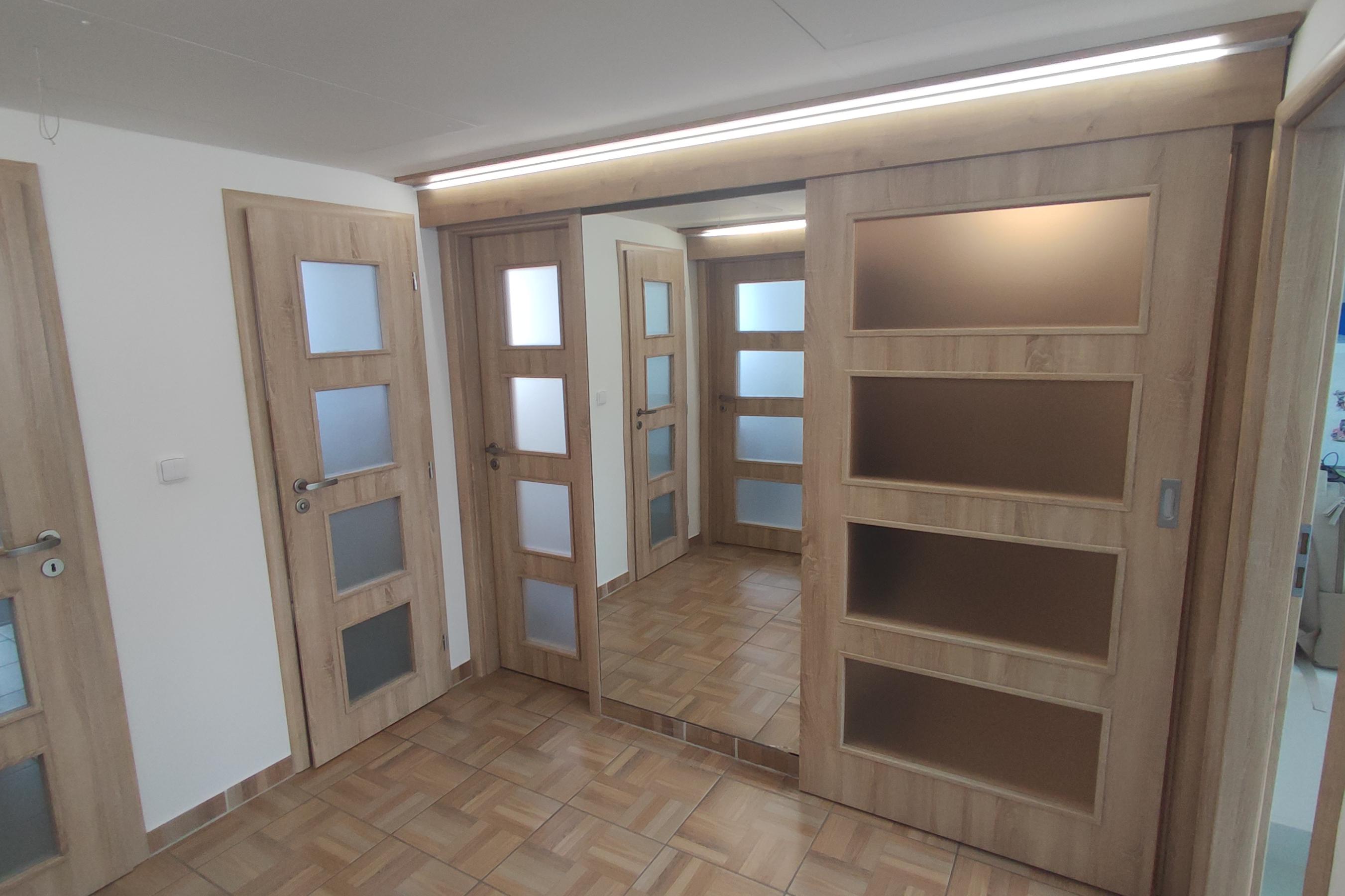 Byt 3+kk(63m2) po rekonstrukci v centru Hr. Král.