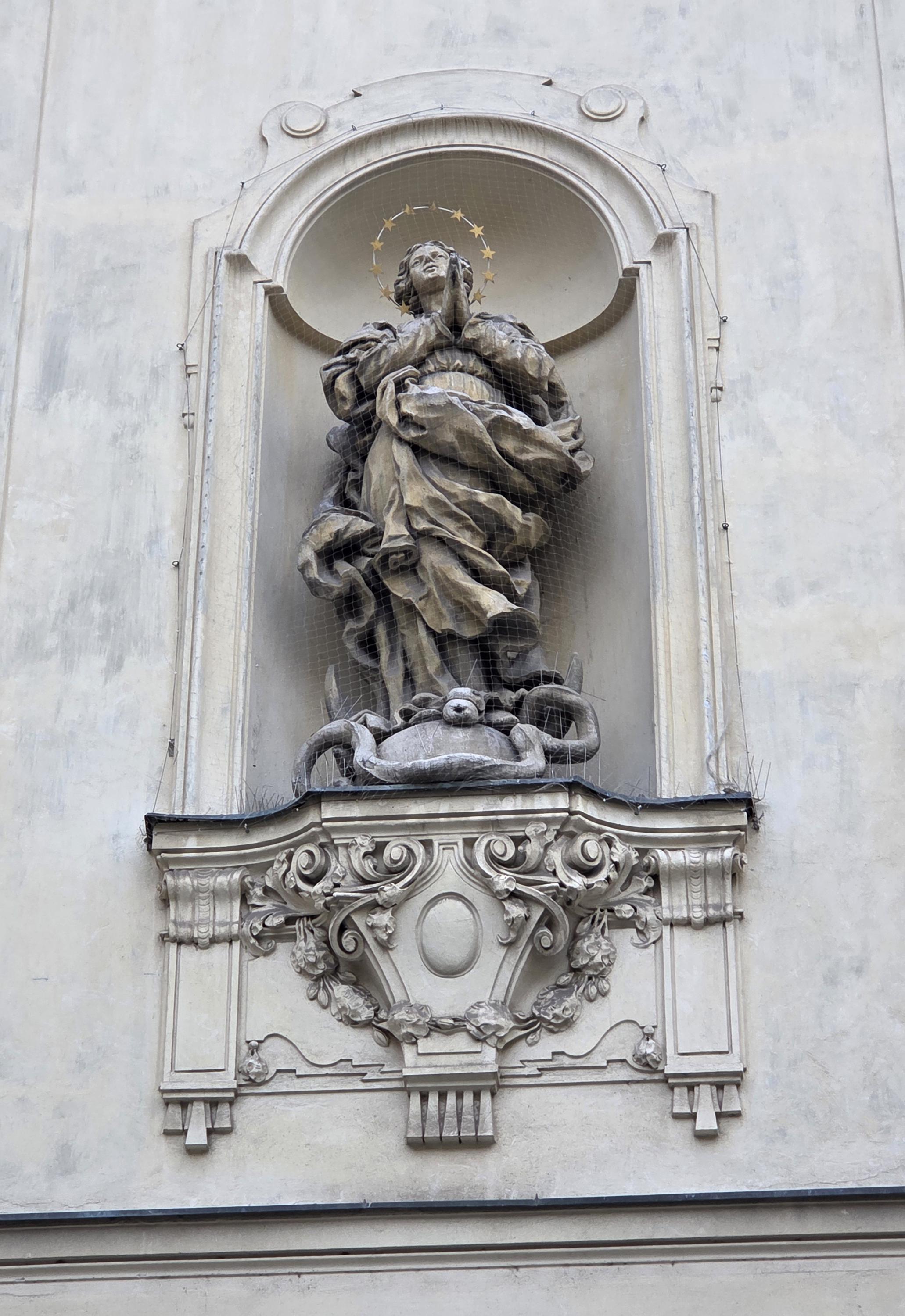 Základní škola a Střední škola Karla Herforta, Praha 1, Josefská 4 foto 5
