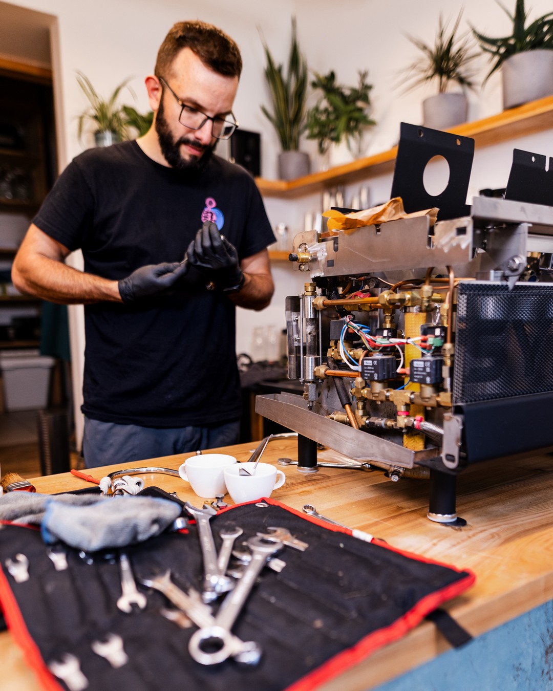 Deus Technology foto 3