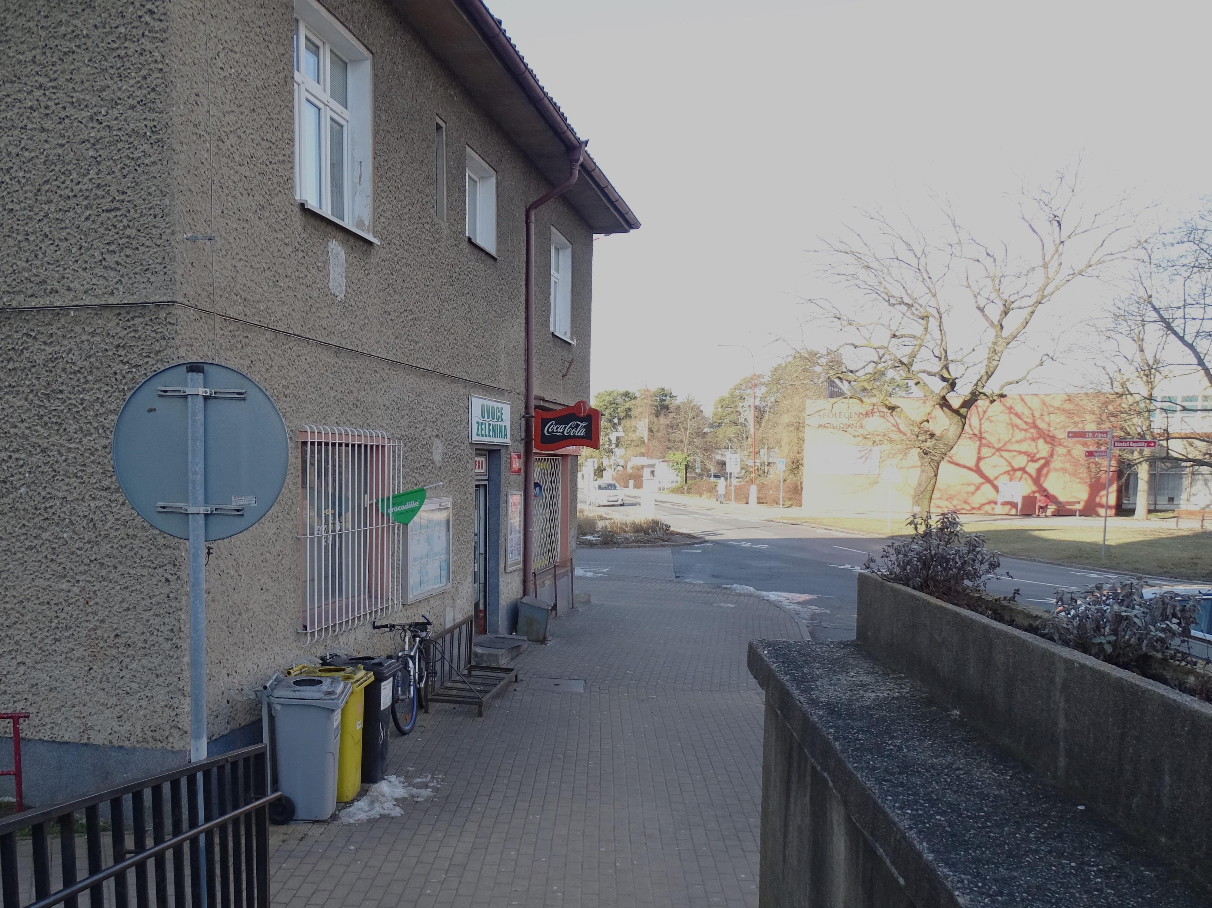 Potraviny náměstí Republiky 452 foto 3