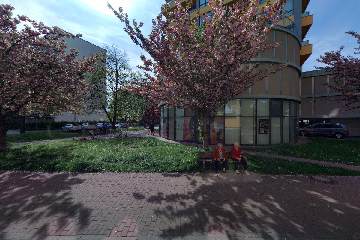 Lilx PMU - Leona Klabouchová