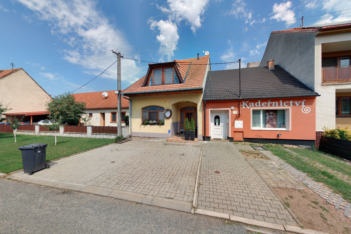 Trochu lásky - kosmetika foto 1