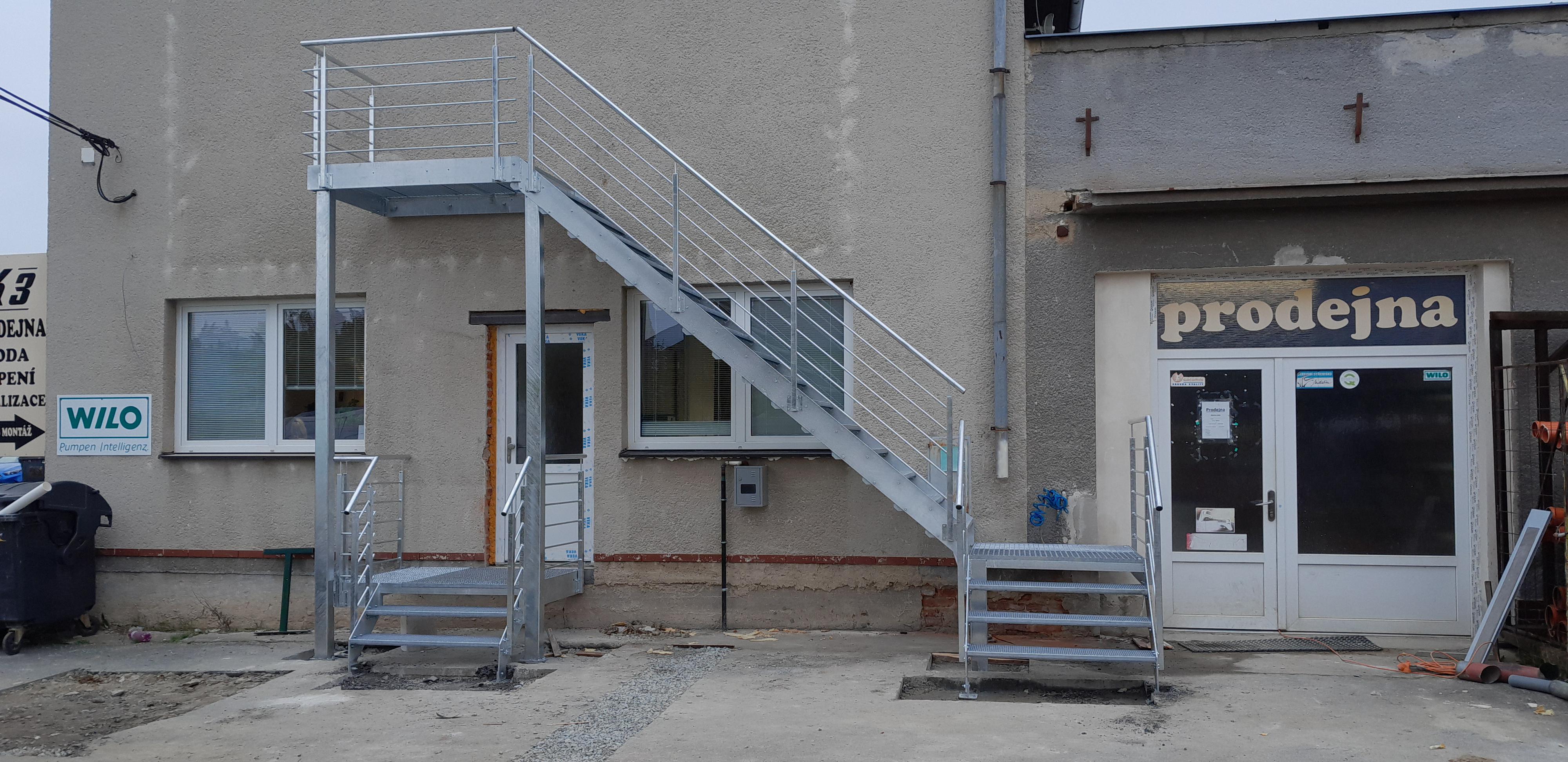 Kovovýroba Jindřich Hrach foto 2