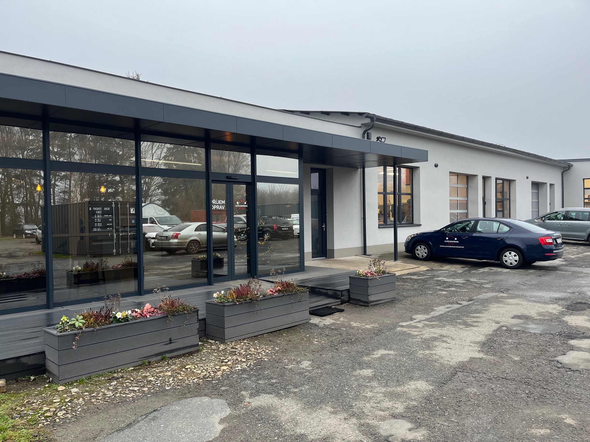 AUTOCENTRUM Říčany foto 2