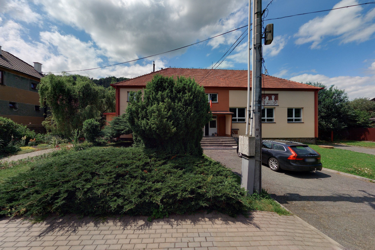 Černvír - obecní úřad foto 3