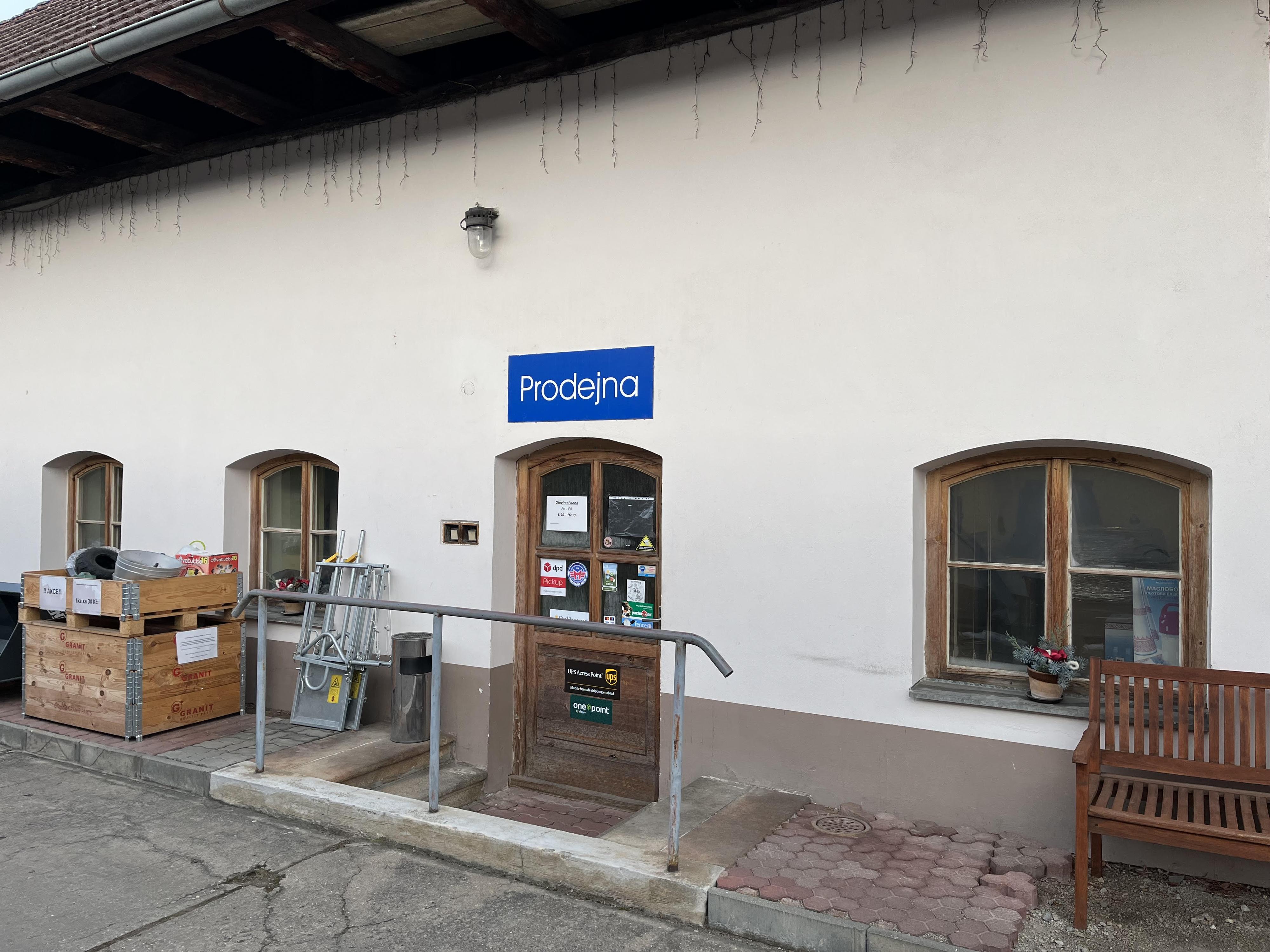 Prodej chovatelských potřeb - Zemědělské potřeby M + S s.r.o. foto 3